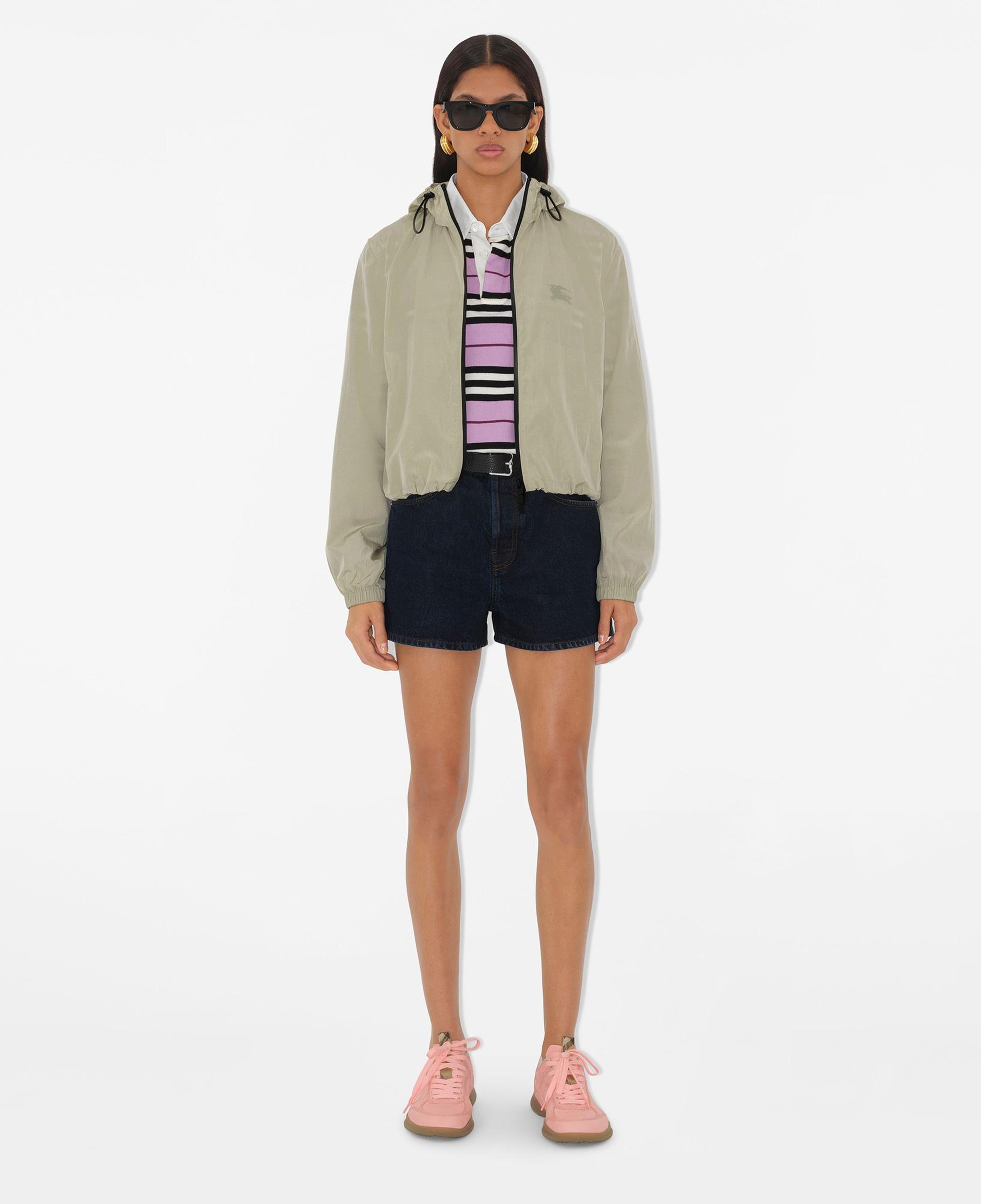 Burberry Tri Badge Nylon Kadın Haki Mont