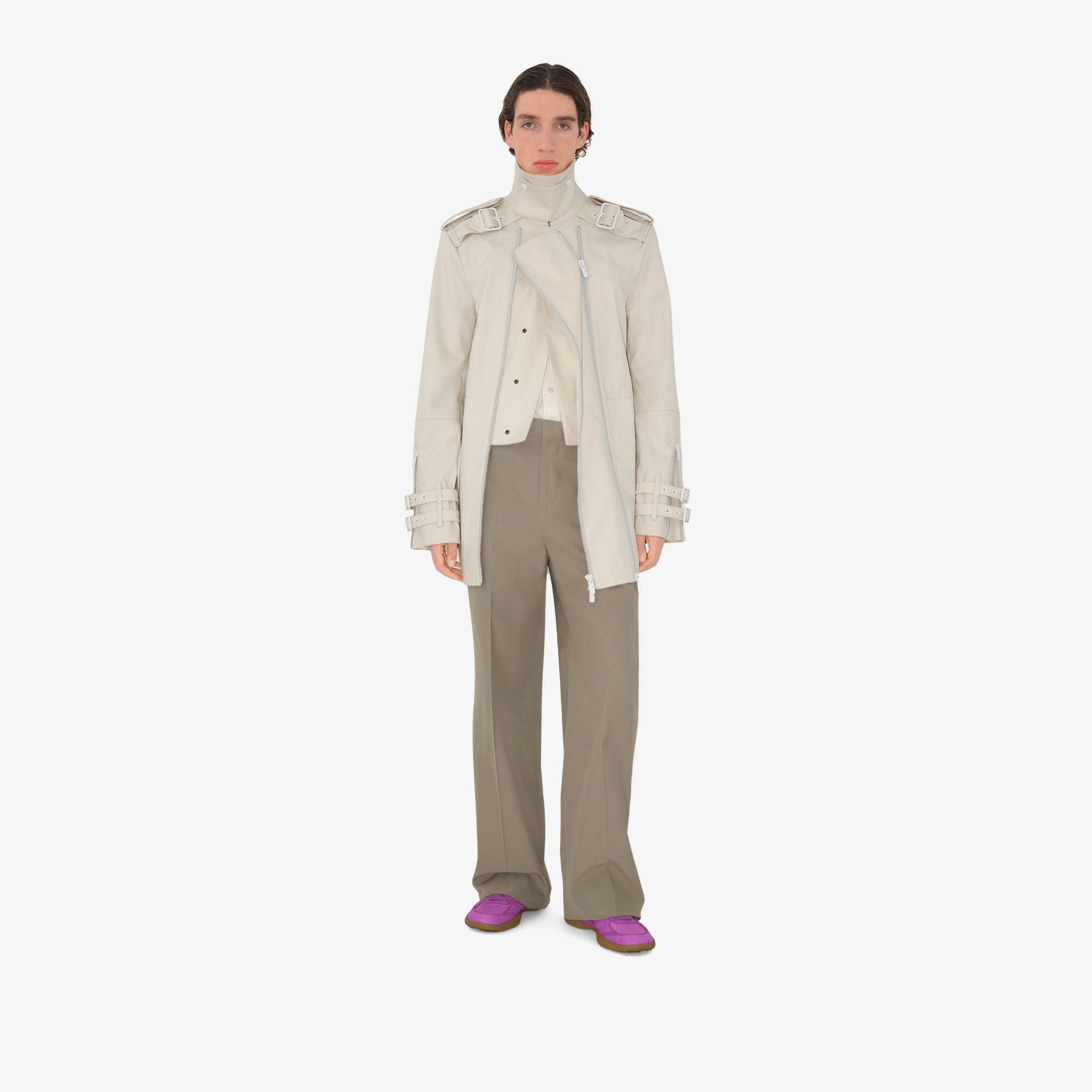 Burberry Tec Bonded Cotton Erkek Beyaz Trençkot