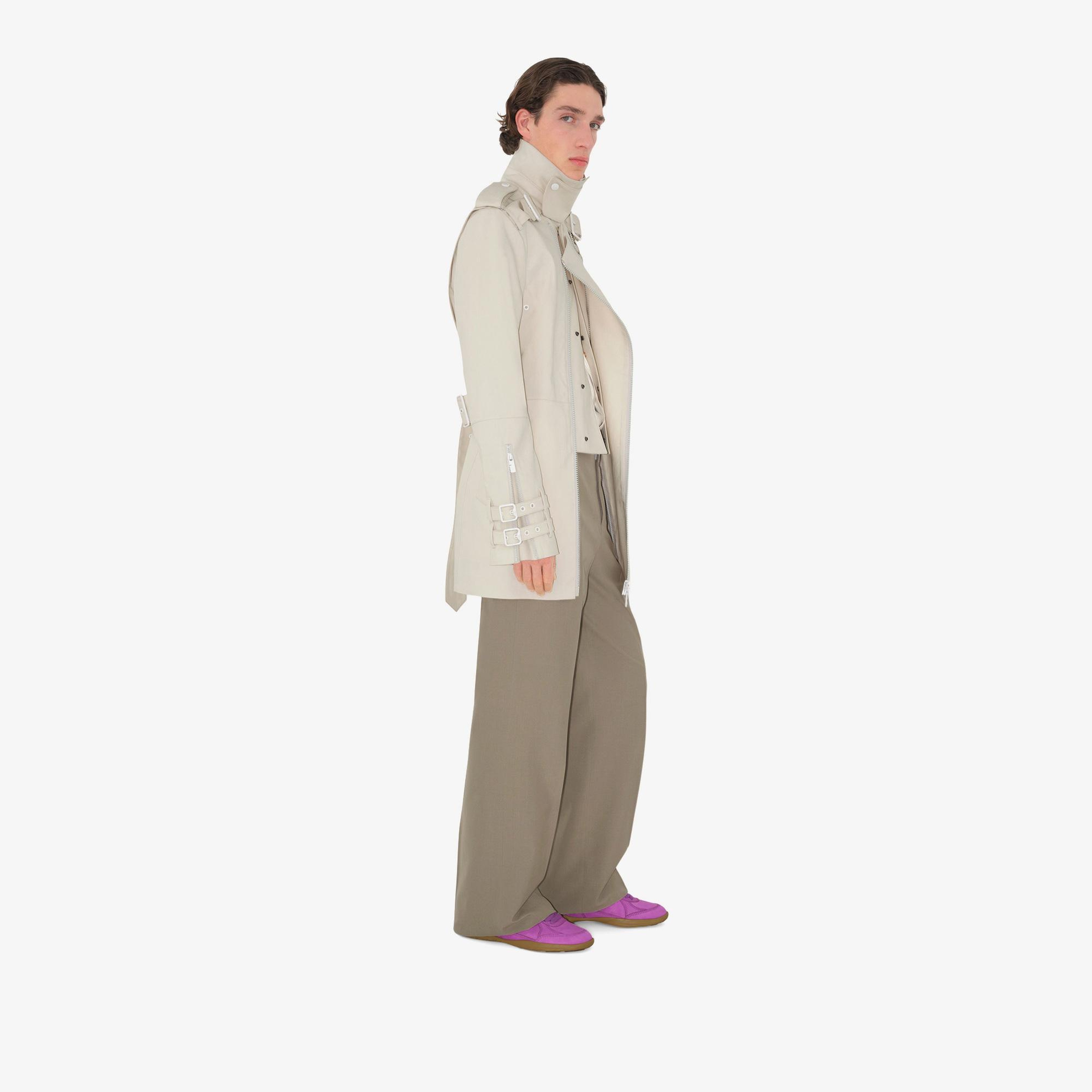 Burberry Tec Bonded Cotton Erkek Beyaz Trençkot