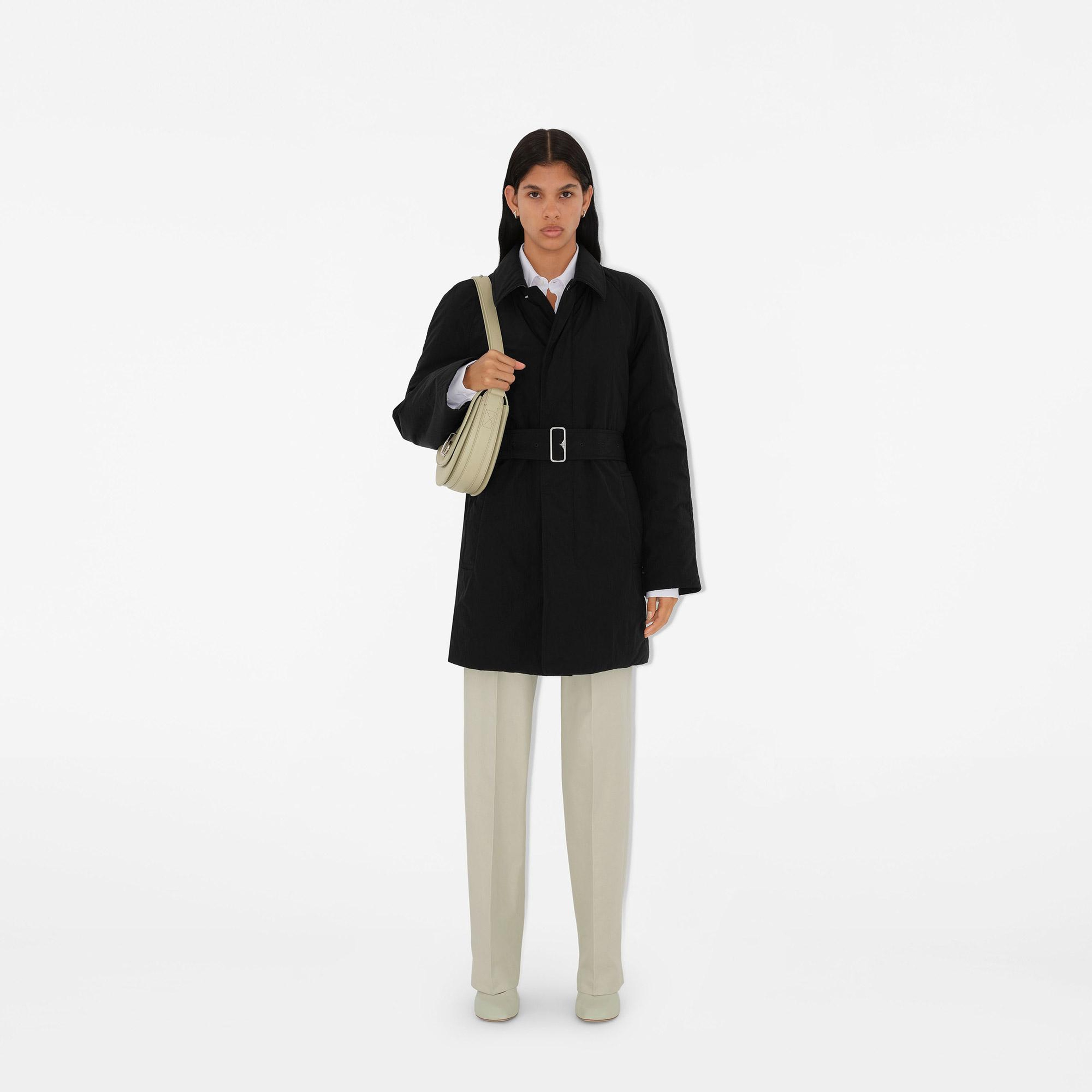 Burberry Kadın Siyah Mont