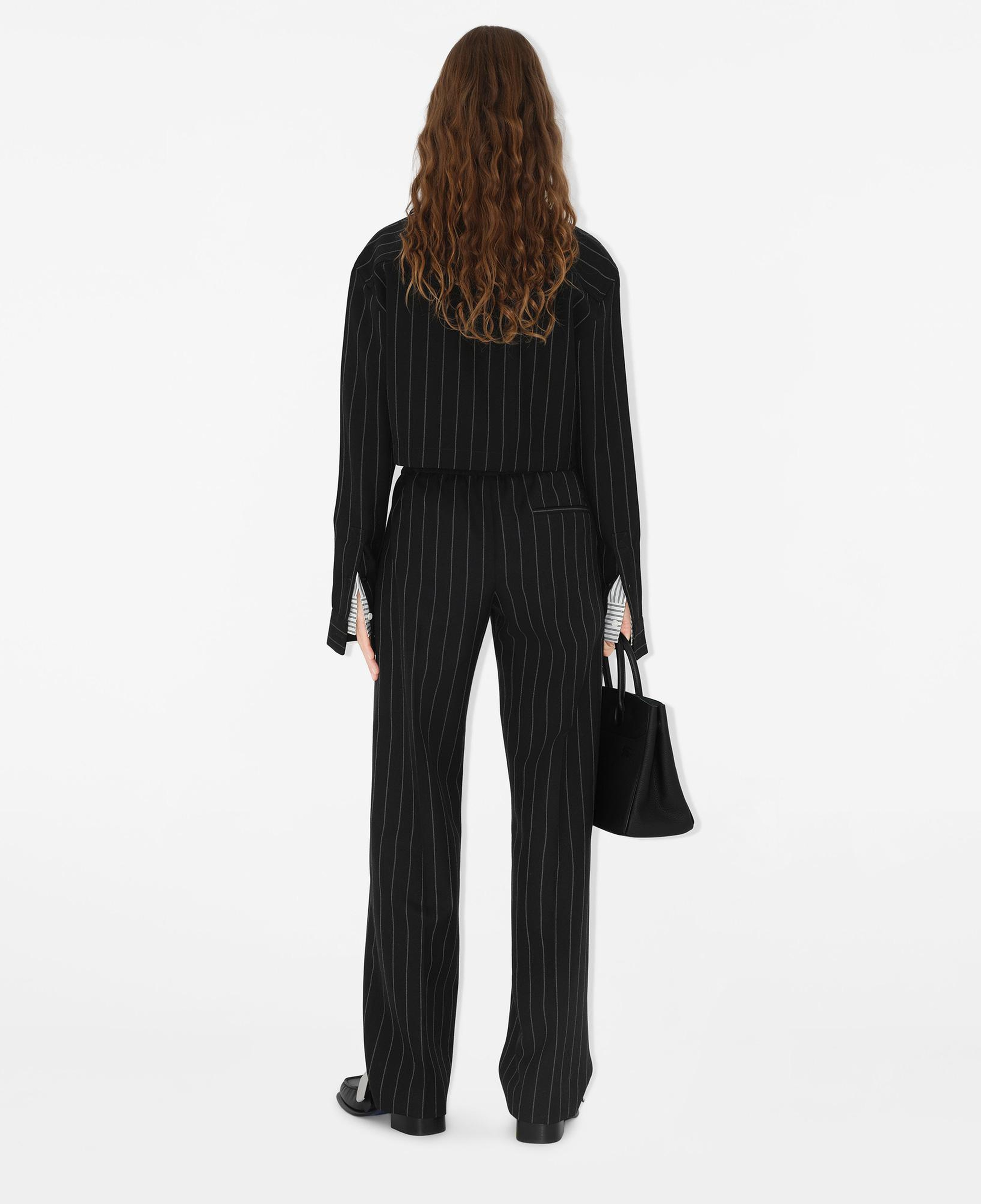 Burberry Tec Cropped Pinstriped Wool Kadın Lacivert Gömlek