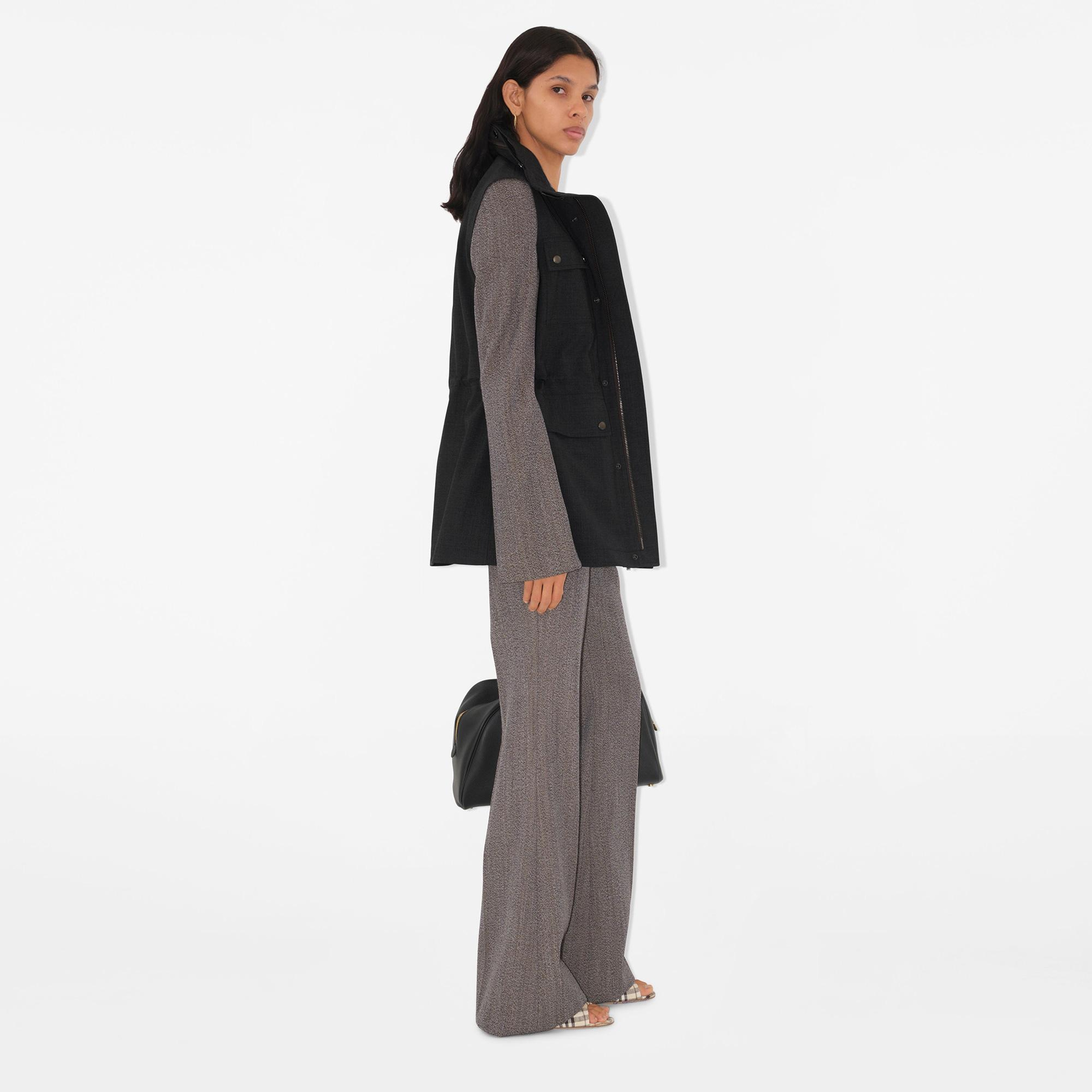 Burberry Tec Bonded Wool Gilet Kadın Gri Yelek
