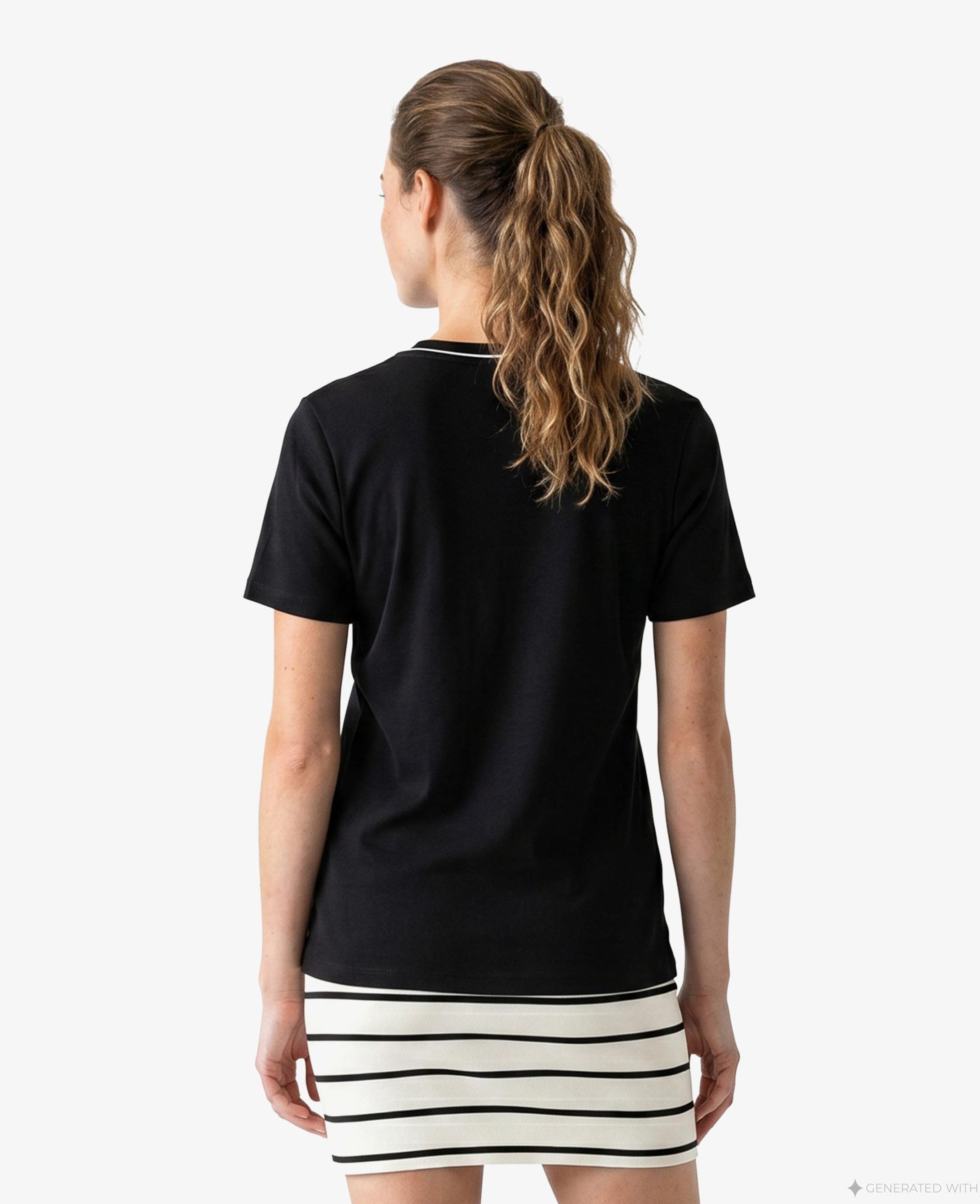 Nautica Kadın Siyah Slim Fit T-Shirt