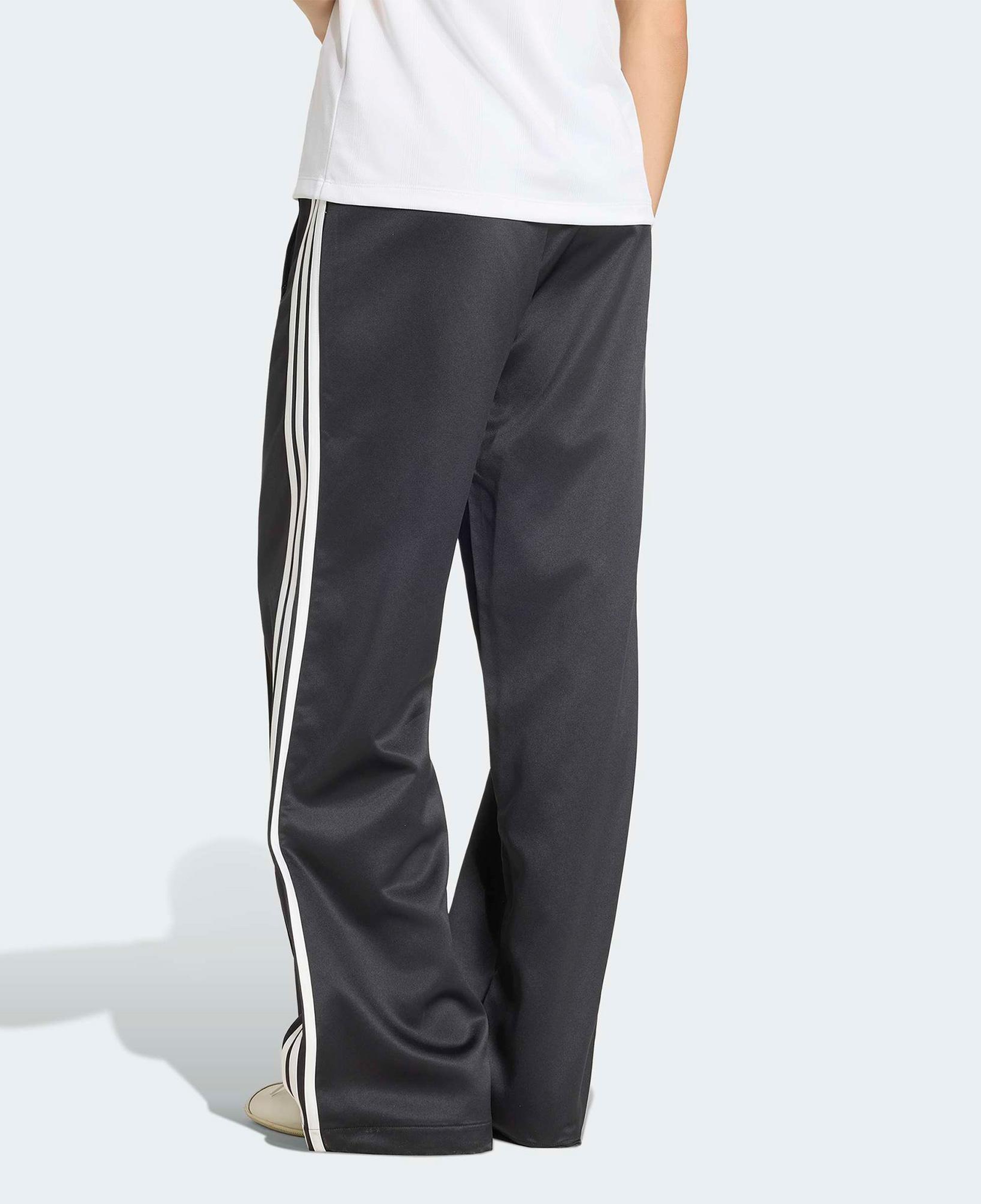 adidas Superstar Track Loose Kadın Siyah Eşofman Altı