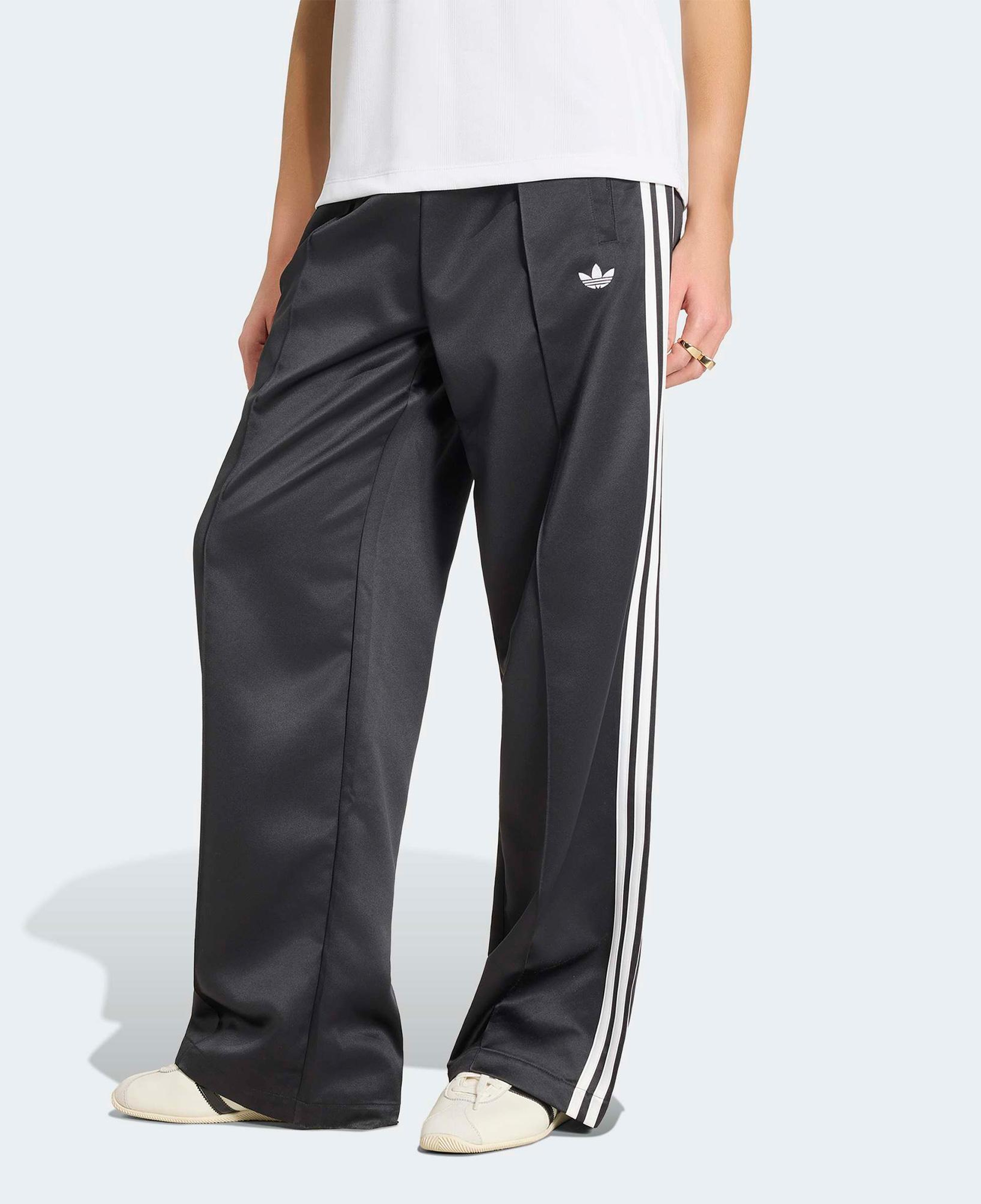 adidas Superstar Track Loose Kadın Siyah Eşofman Altı