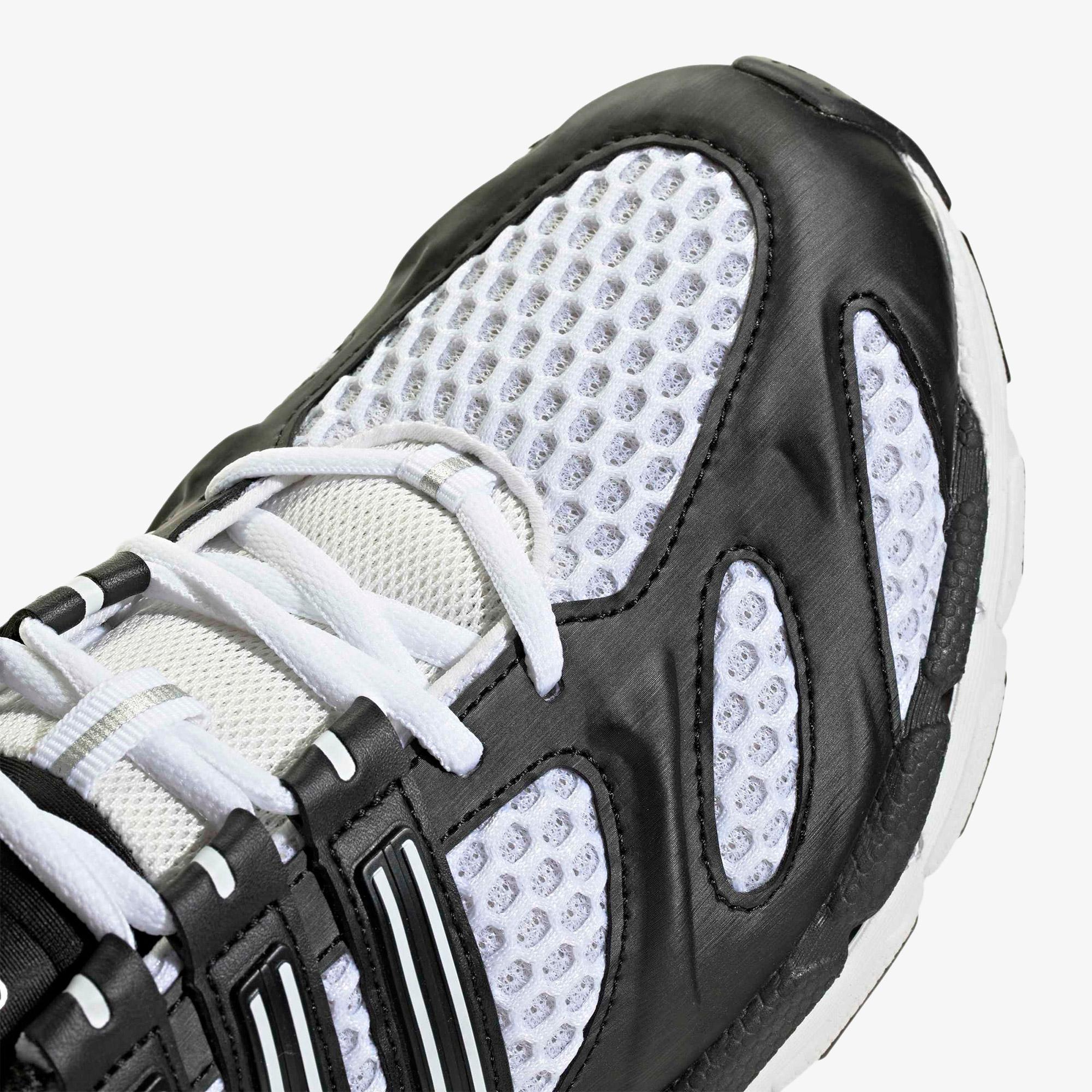 adidas Adistar MLD Erkek Siyah Spor Ayakkabı