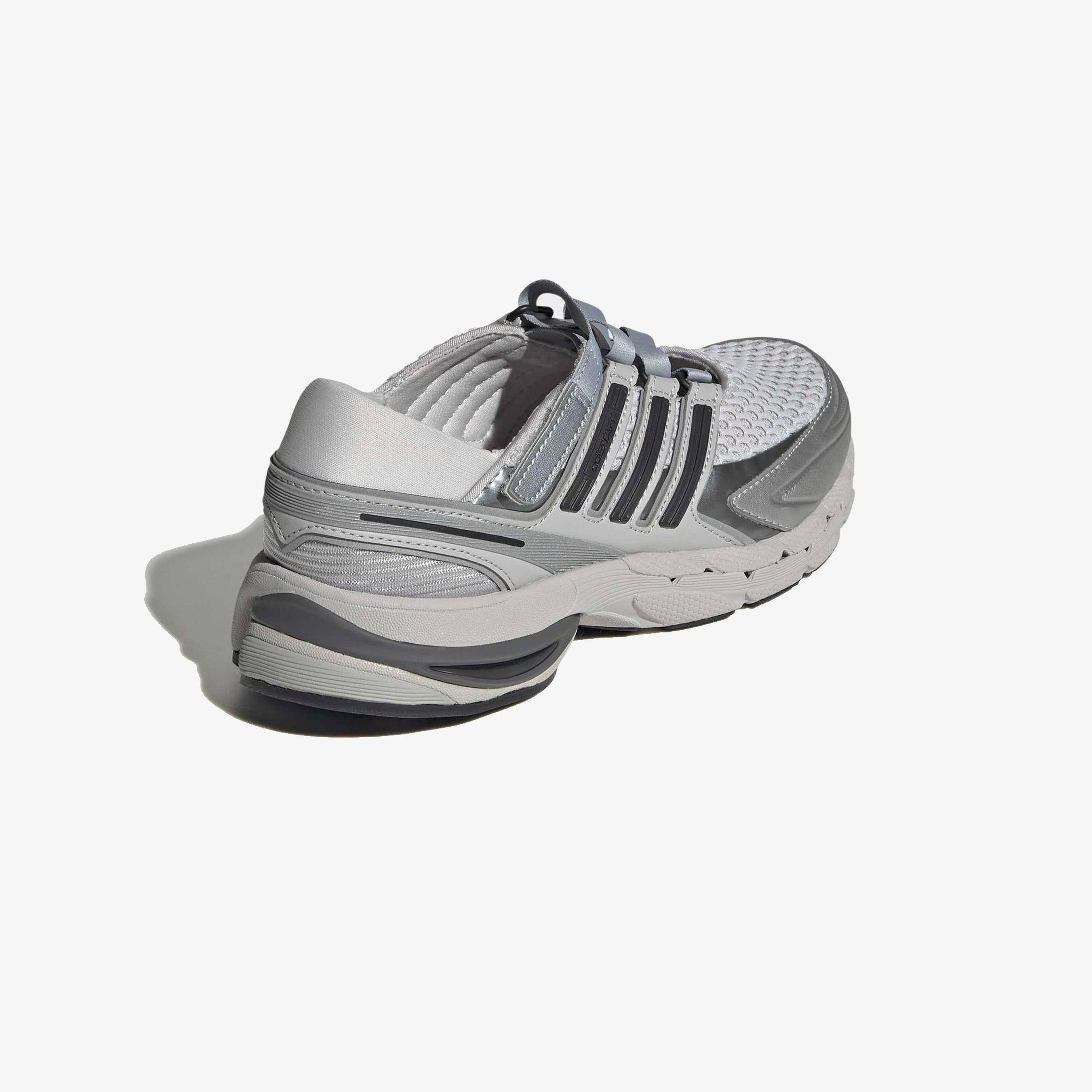 adidas Adistar Control 5 Kadın Gri Spor Ayakkabı