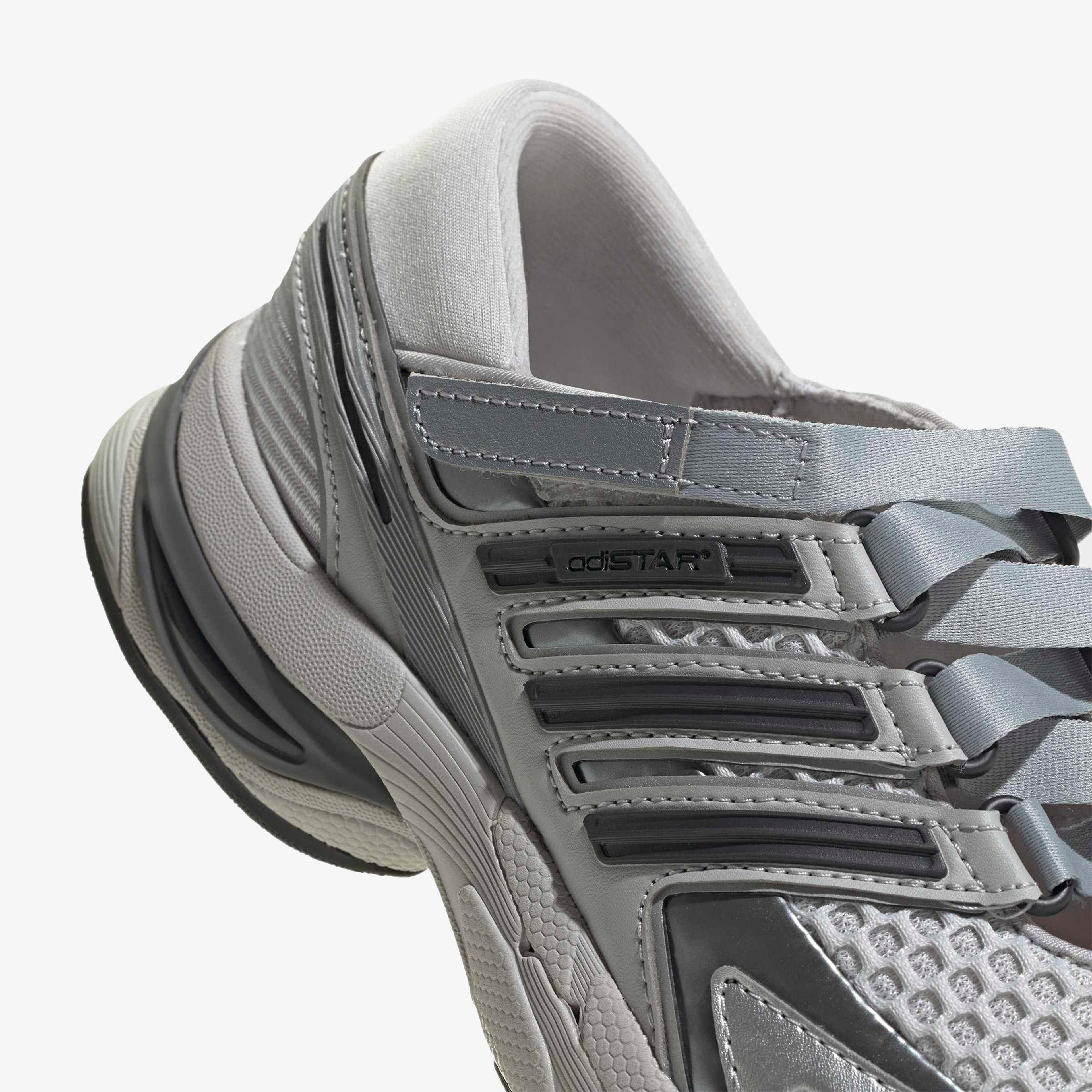 adidas Adistar Control 5 Kadın Gri Spor Ayakkabı