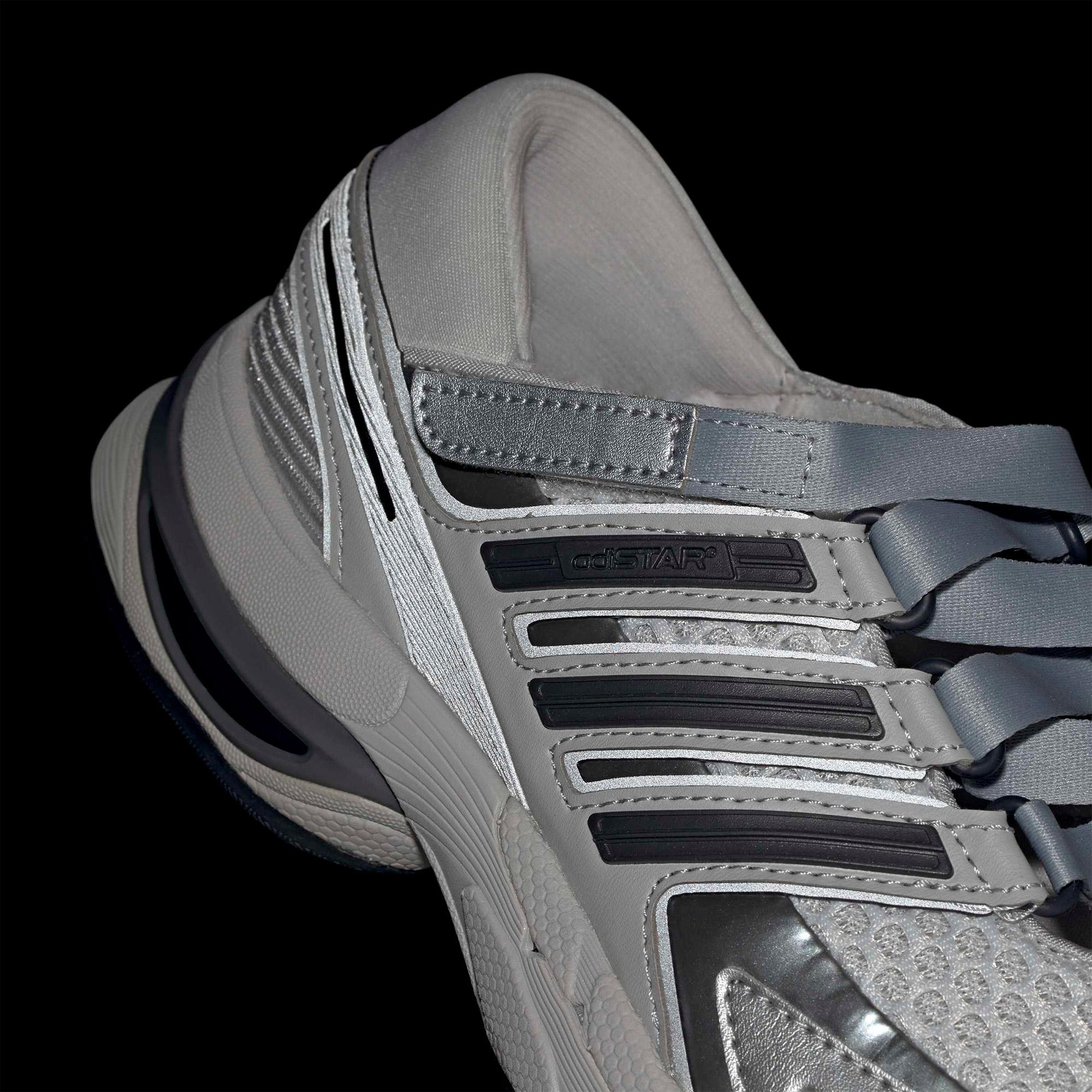 adidas Adistar Control 5 Kadın Gri Spor Ayakkabı