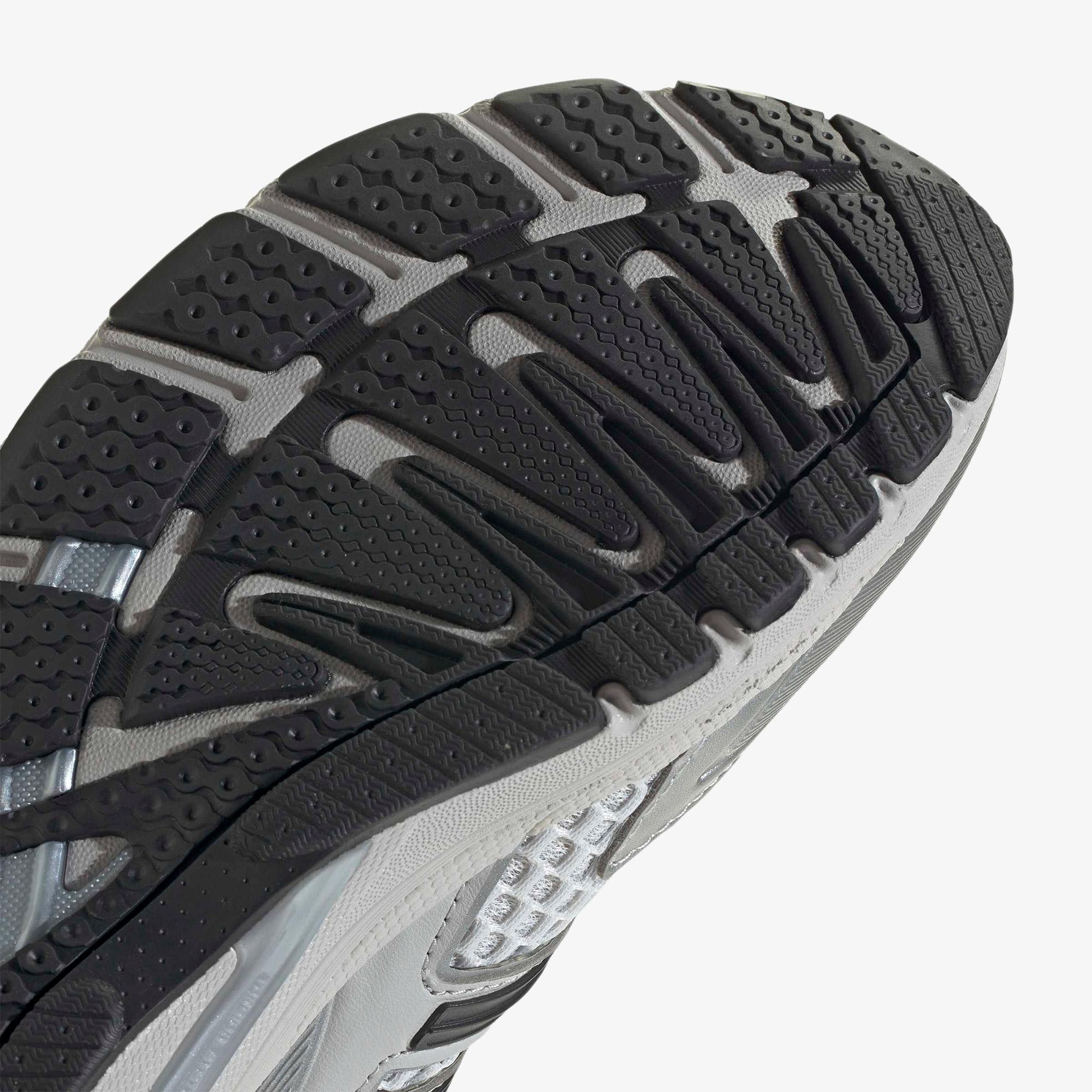 adidas Adistar Control 5 Kadın Gri Spor Ayakkabı