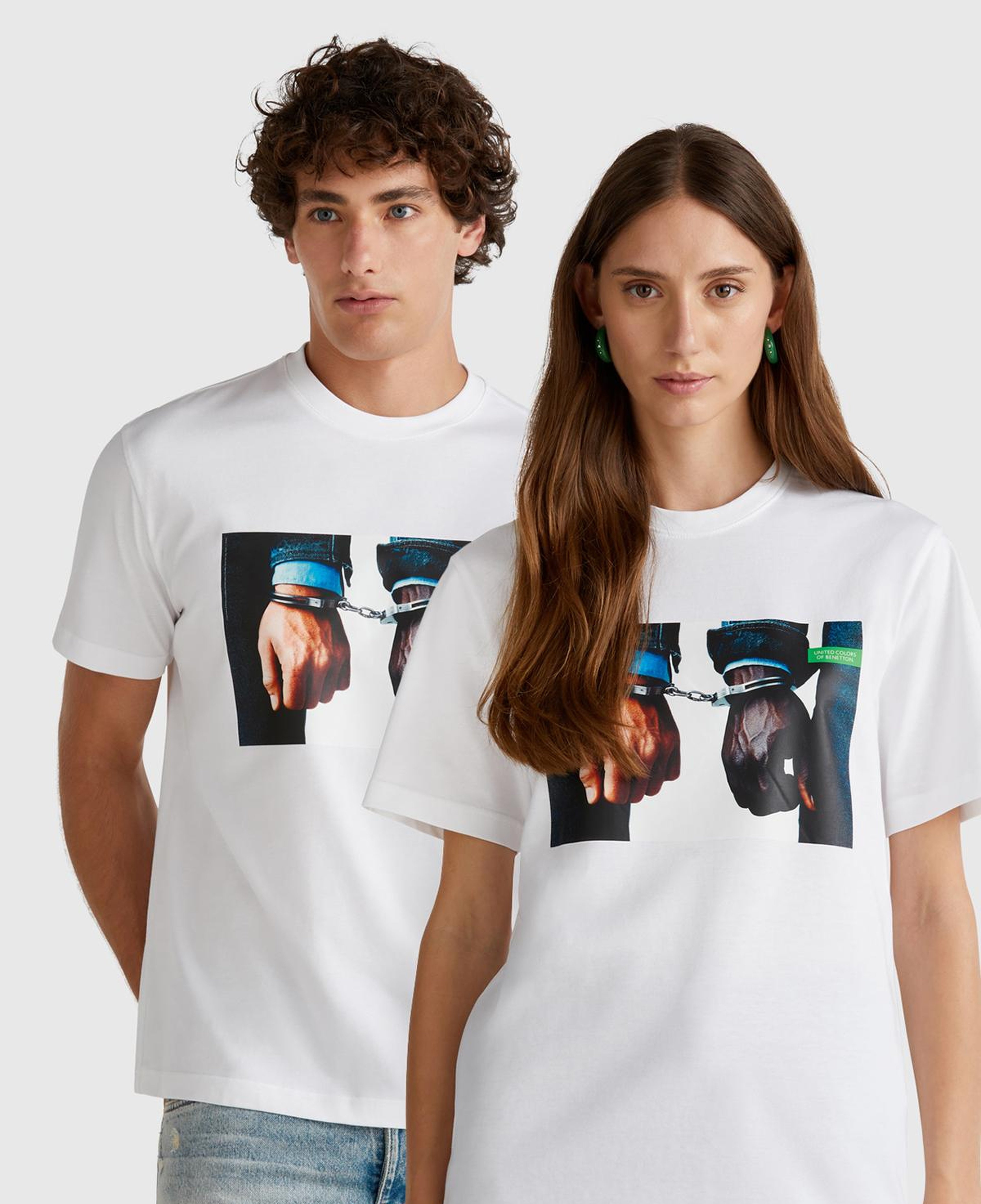 Unisex Beyaz Karışık %100 Koton Oliviero Toscani Fotoğraf Baskılı T-Shirt