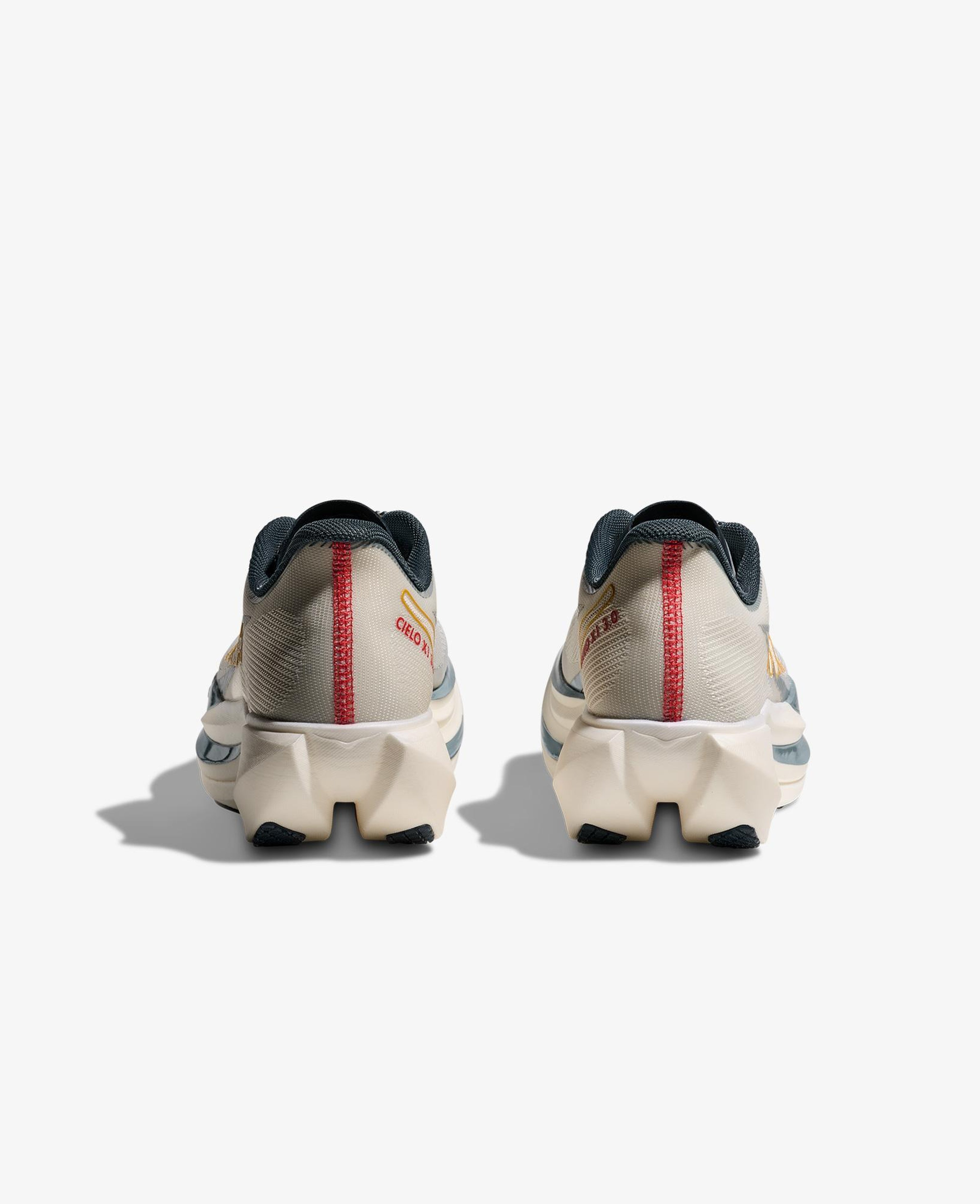 Hoka Cielo X1 3.0 Unisex Krem Koşu Ayakkabısı