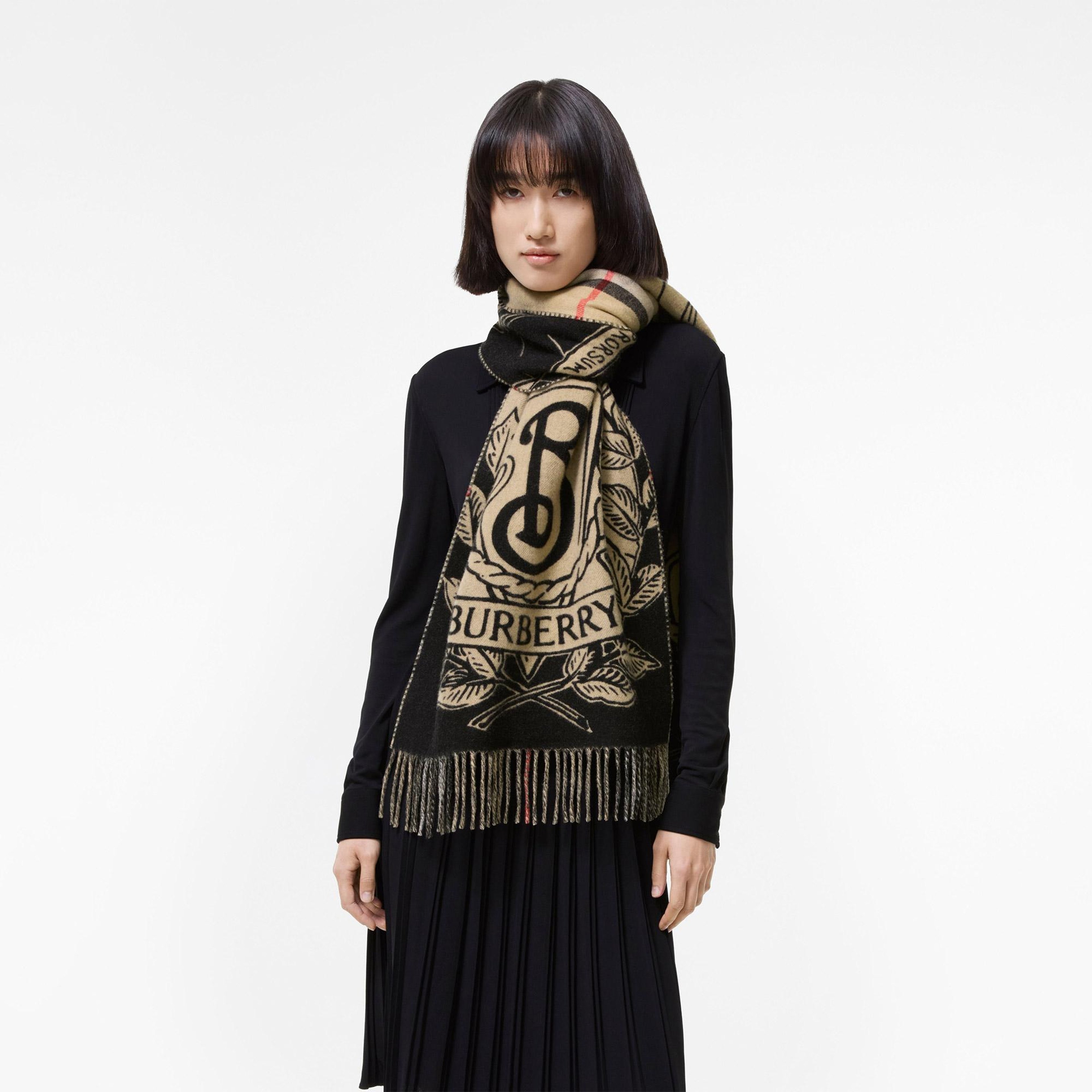 Burberry Stormy Knight Check Kadın Bej Atkı