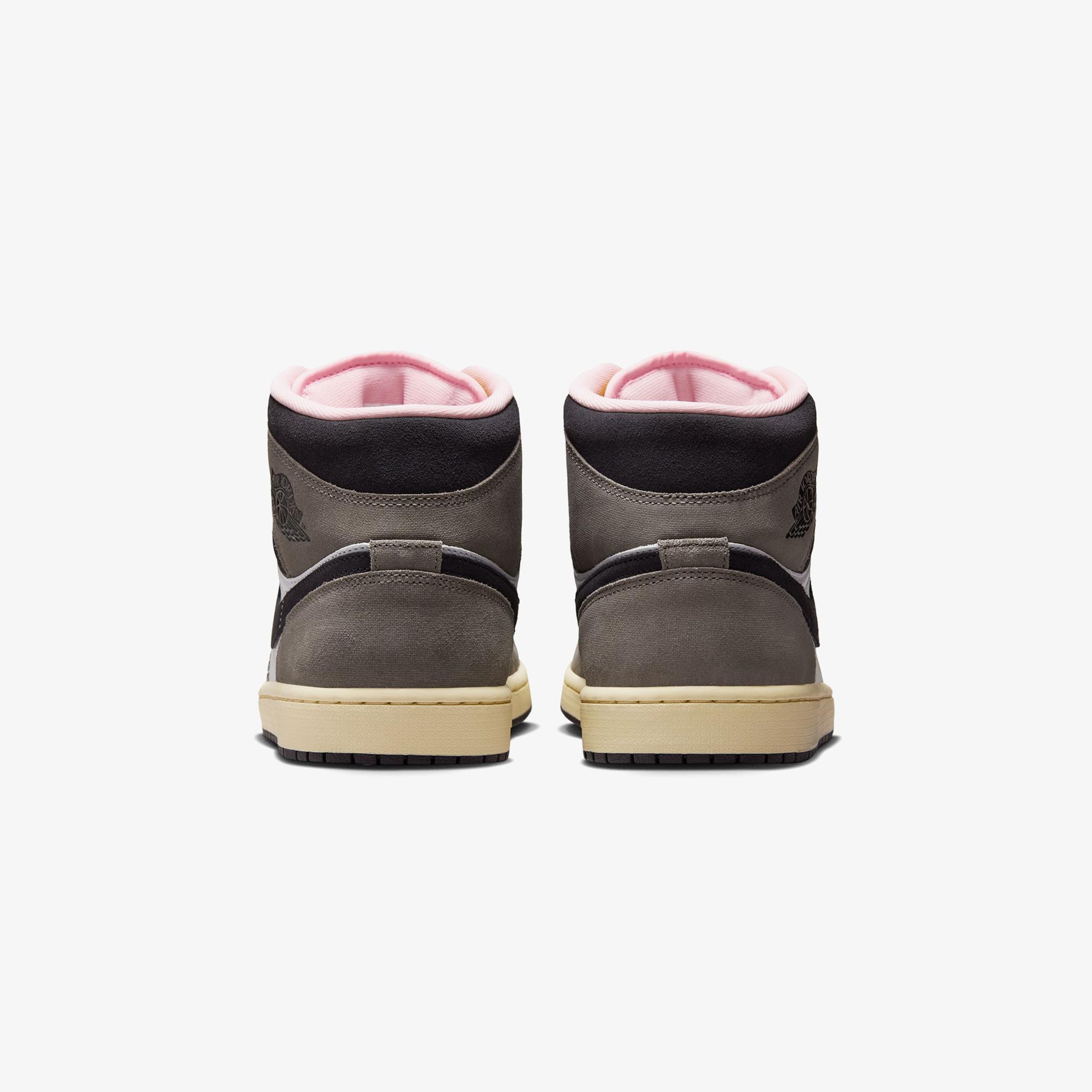 Jordan Air 1 Mid SE Erkek Beyaz Spor Ayakkabı