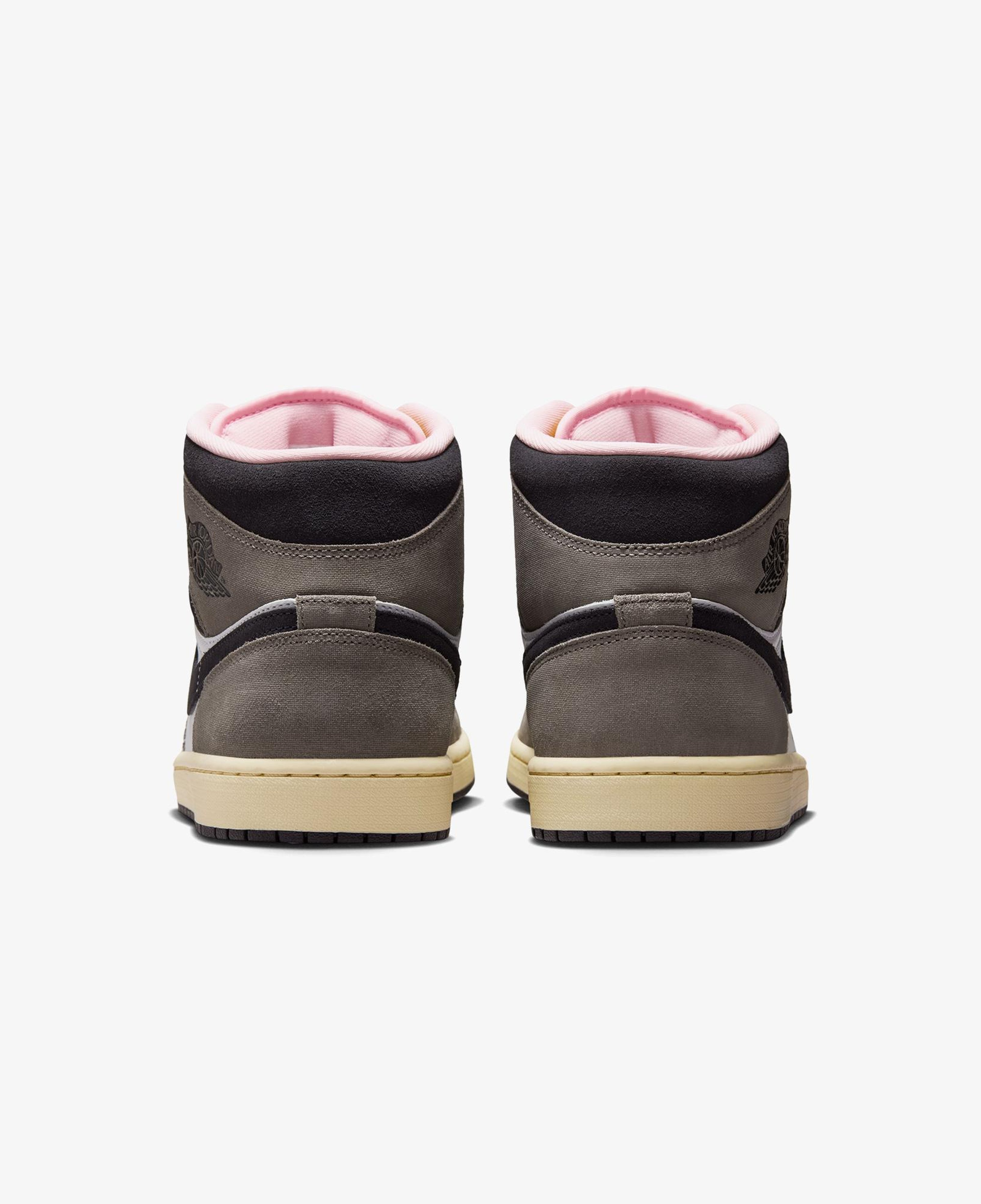 Jordan Air 1 Mid SE Erkek Beyaz Spor Ayakkabı