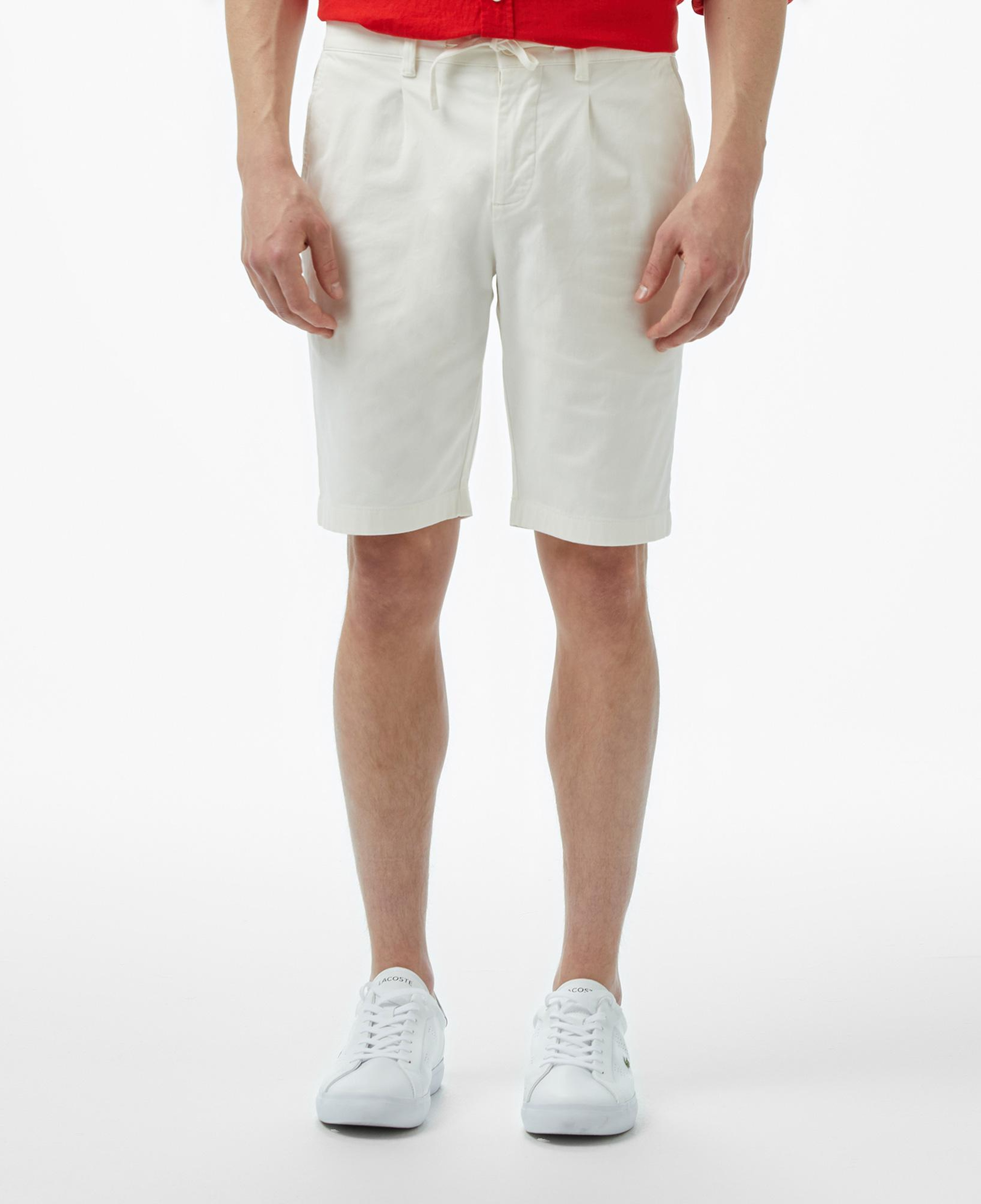 Erkek Tapered Fit Beyaz Keten Karışımlı Bermuda Şort