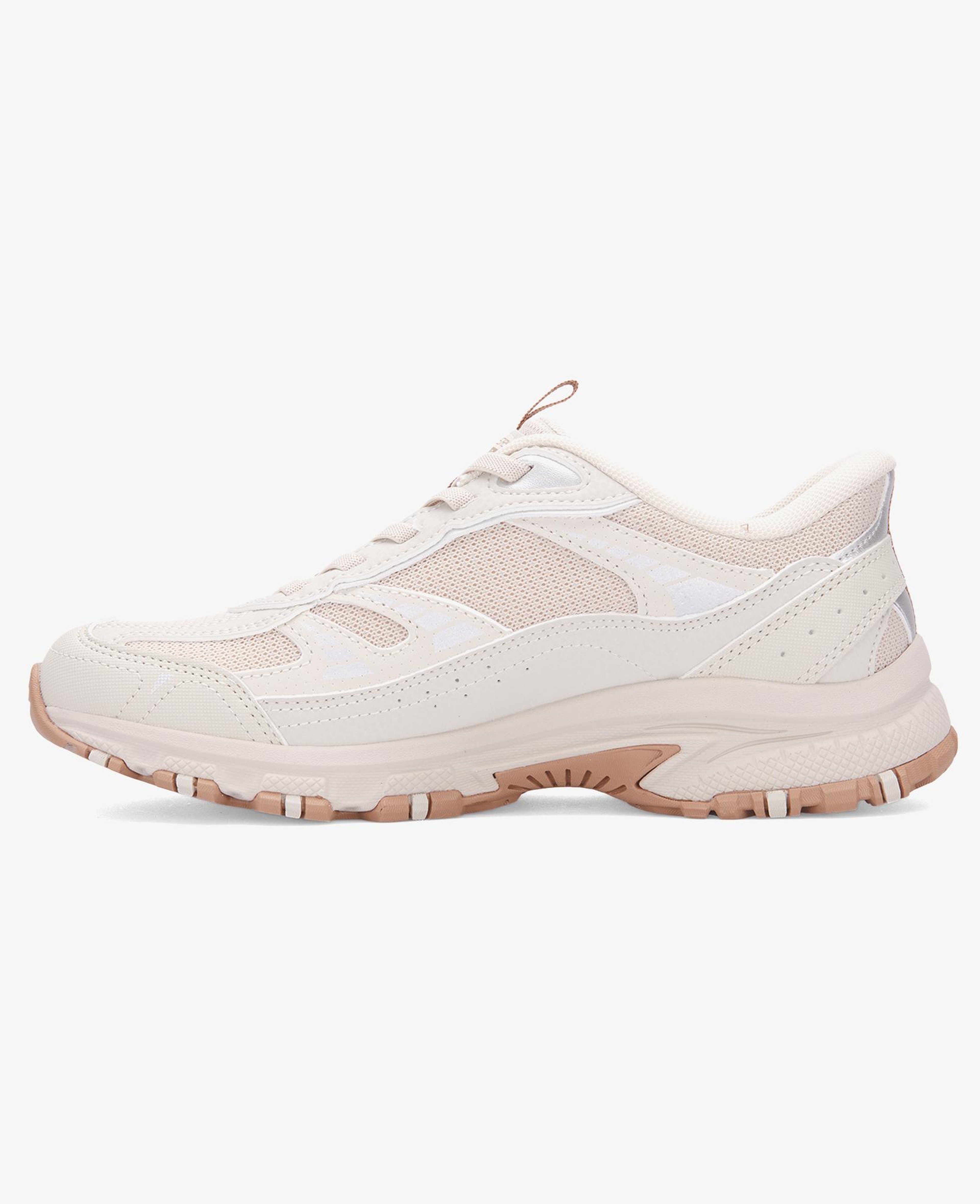 Skechers Hillcrest Kadın Bej Outdoor Ayakkabı