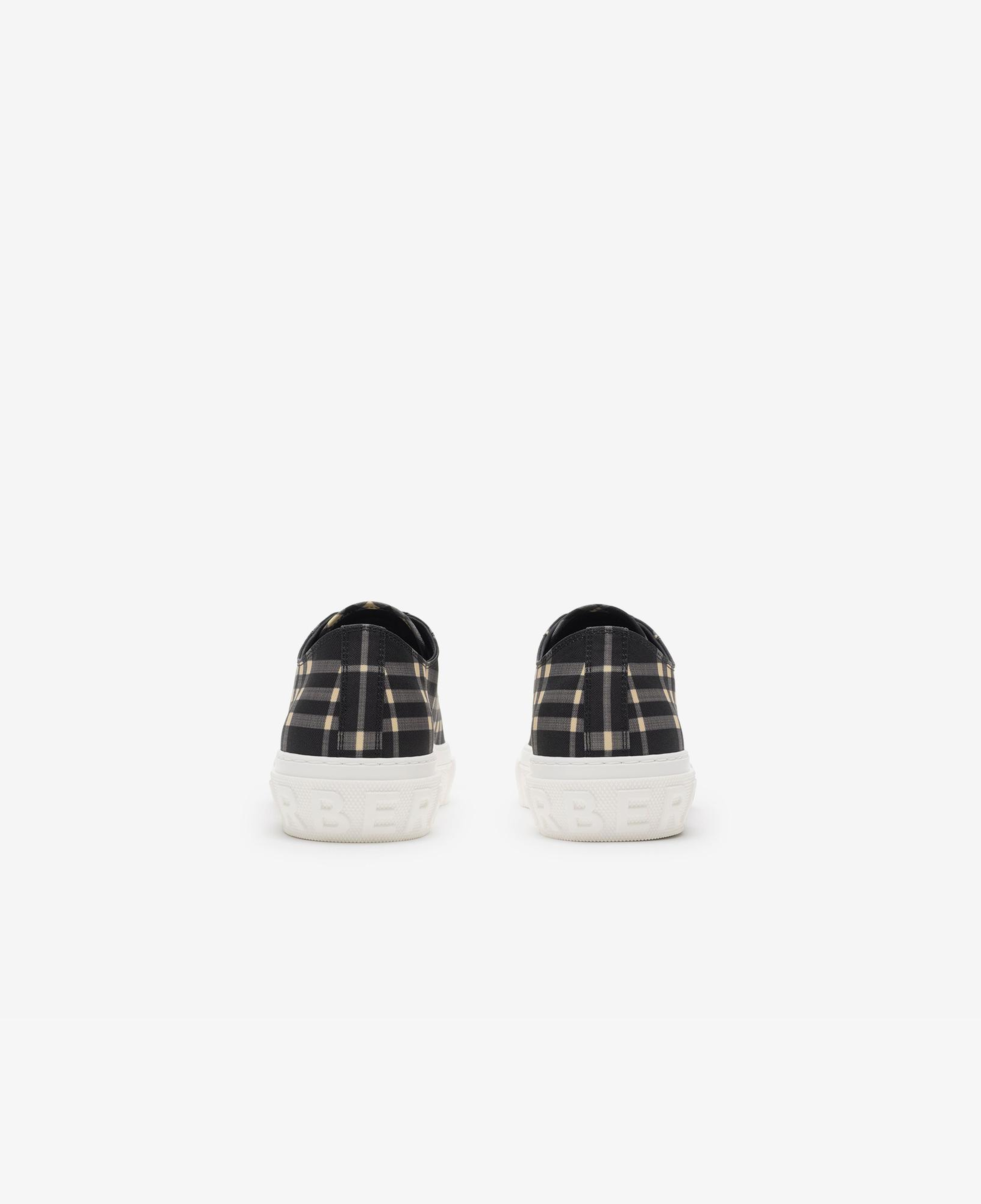 Burberry Kadın Siyah Ayakkabı