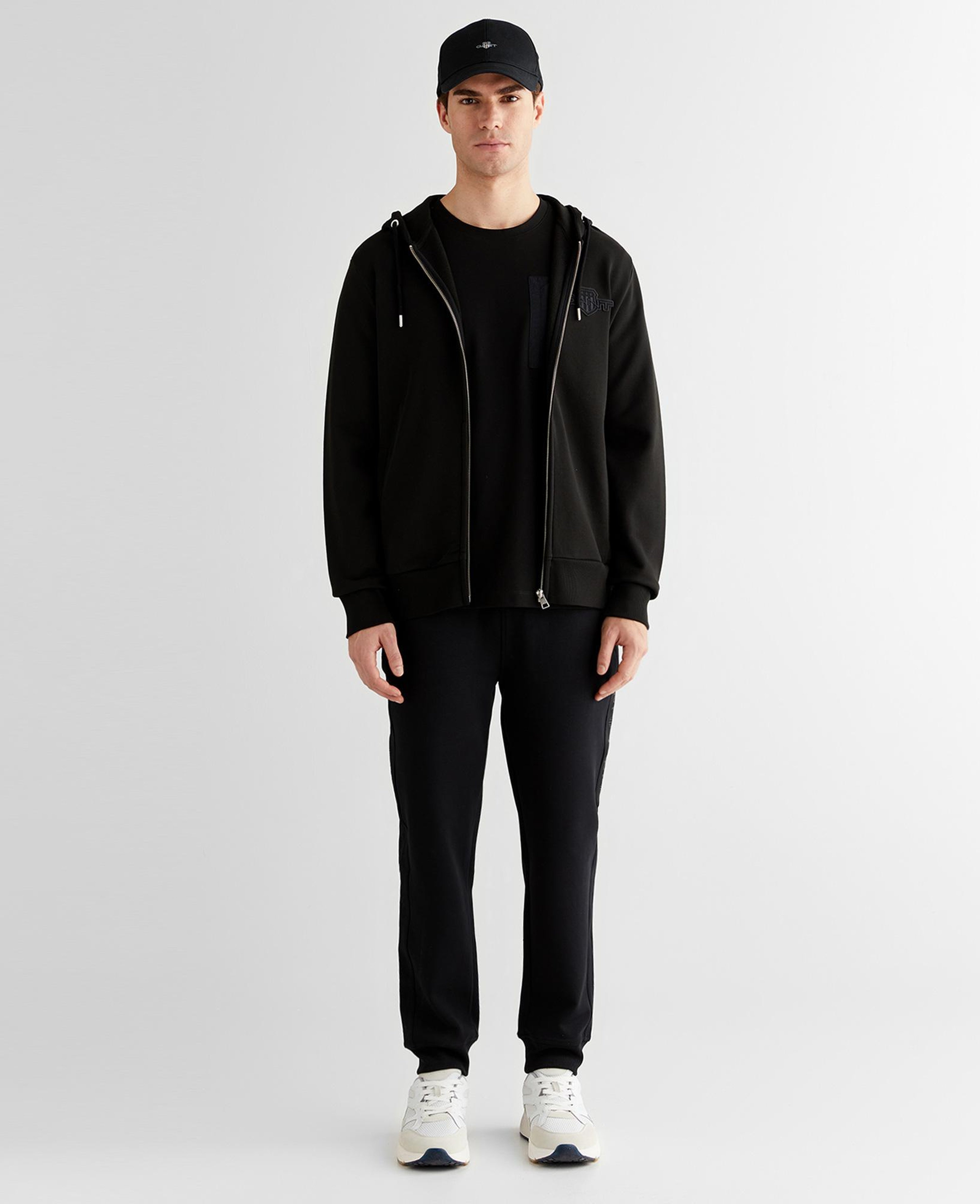 GANT Erkek Siyah Regular Fit Kapüşonlu Fermuarlı Sweatshirt