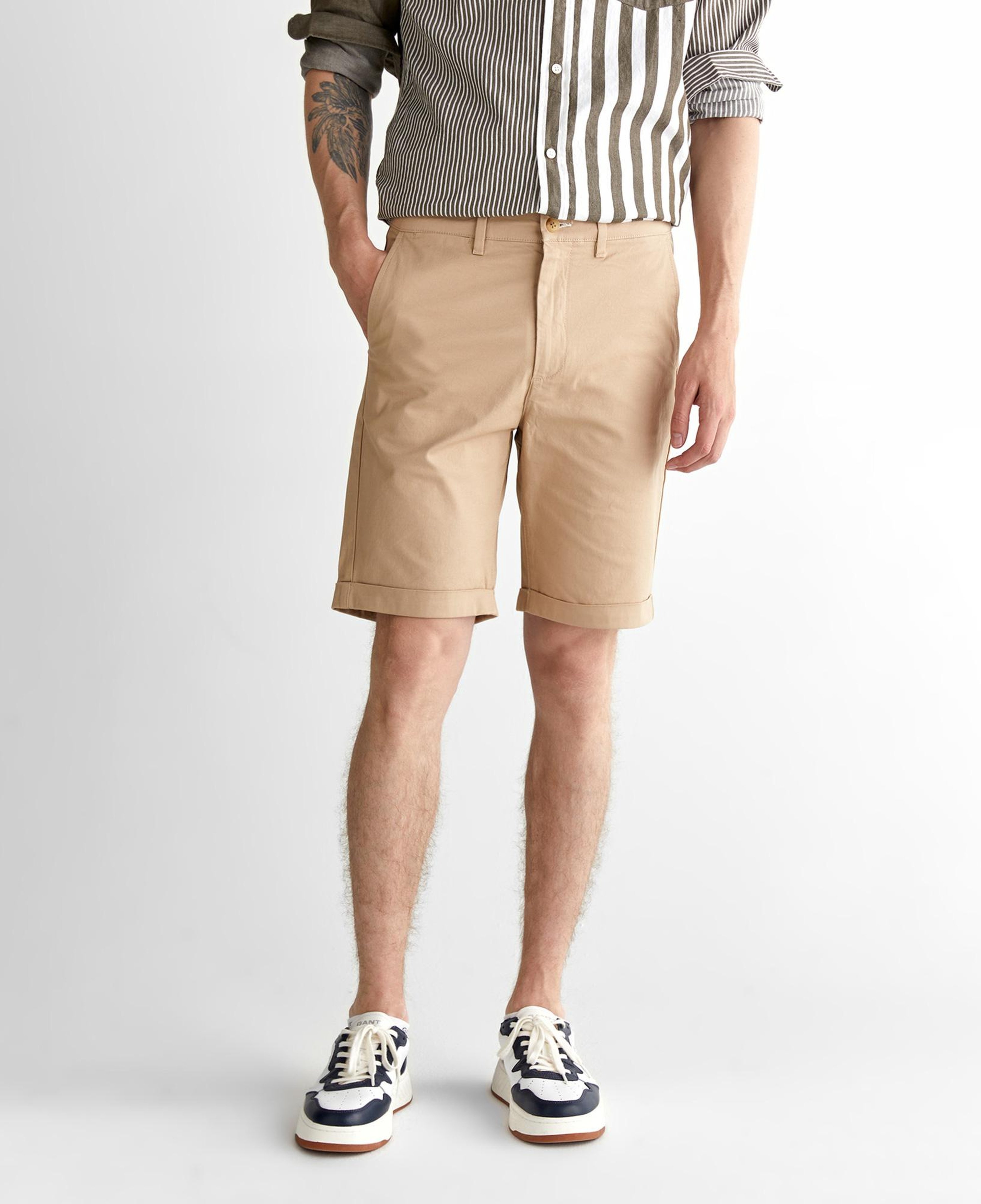 GANT Erkek Bej Slim Fit Şort