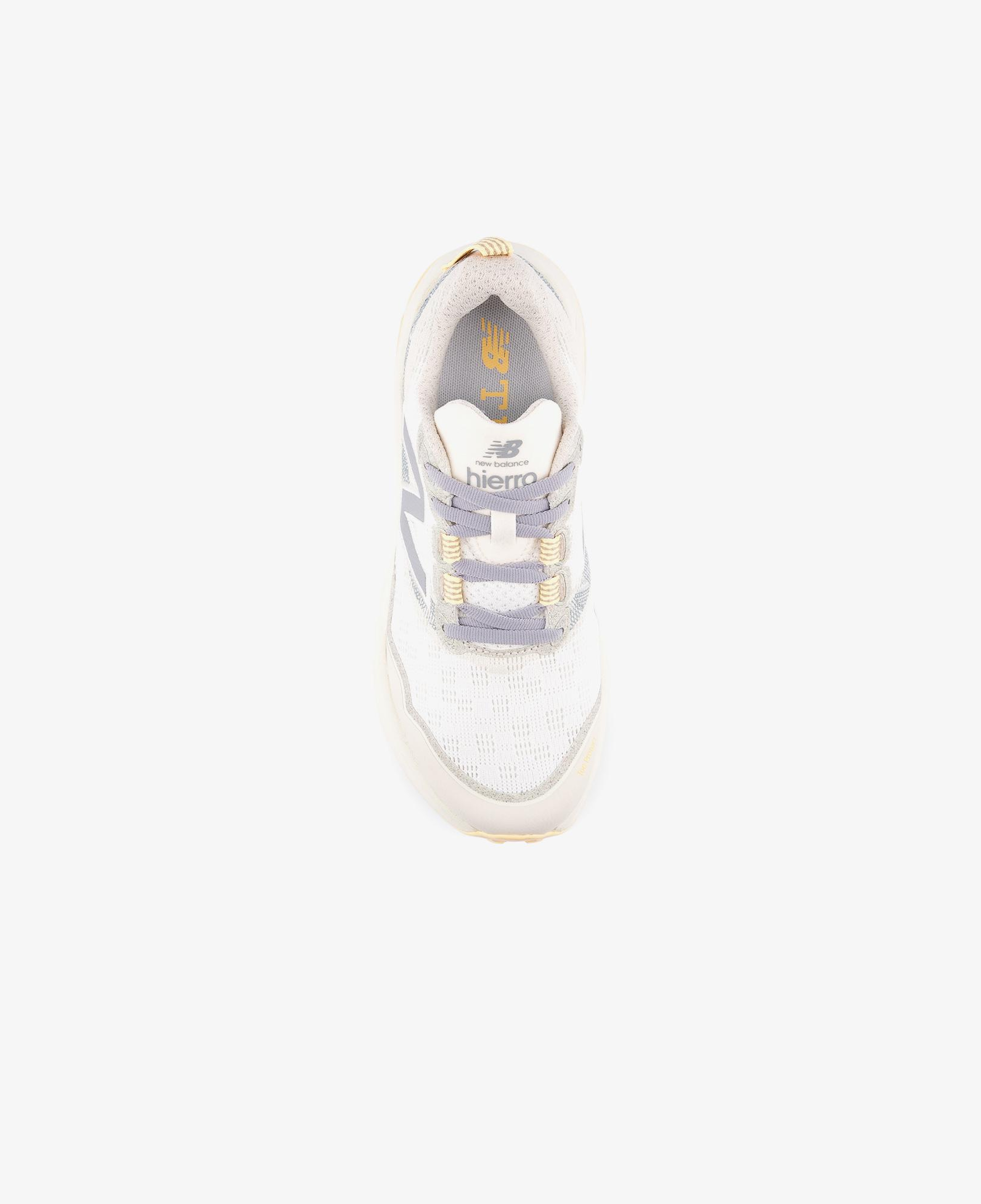 New Balance HIERRO Kadın Beyaz Koşu Ayakkabısı