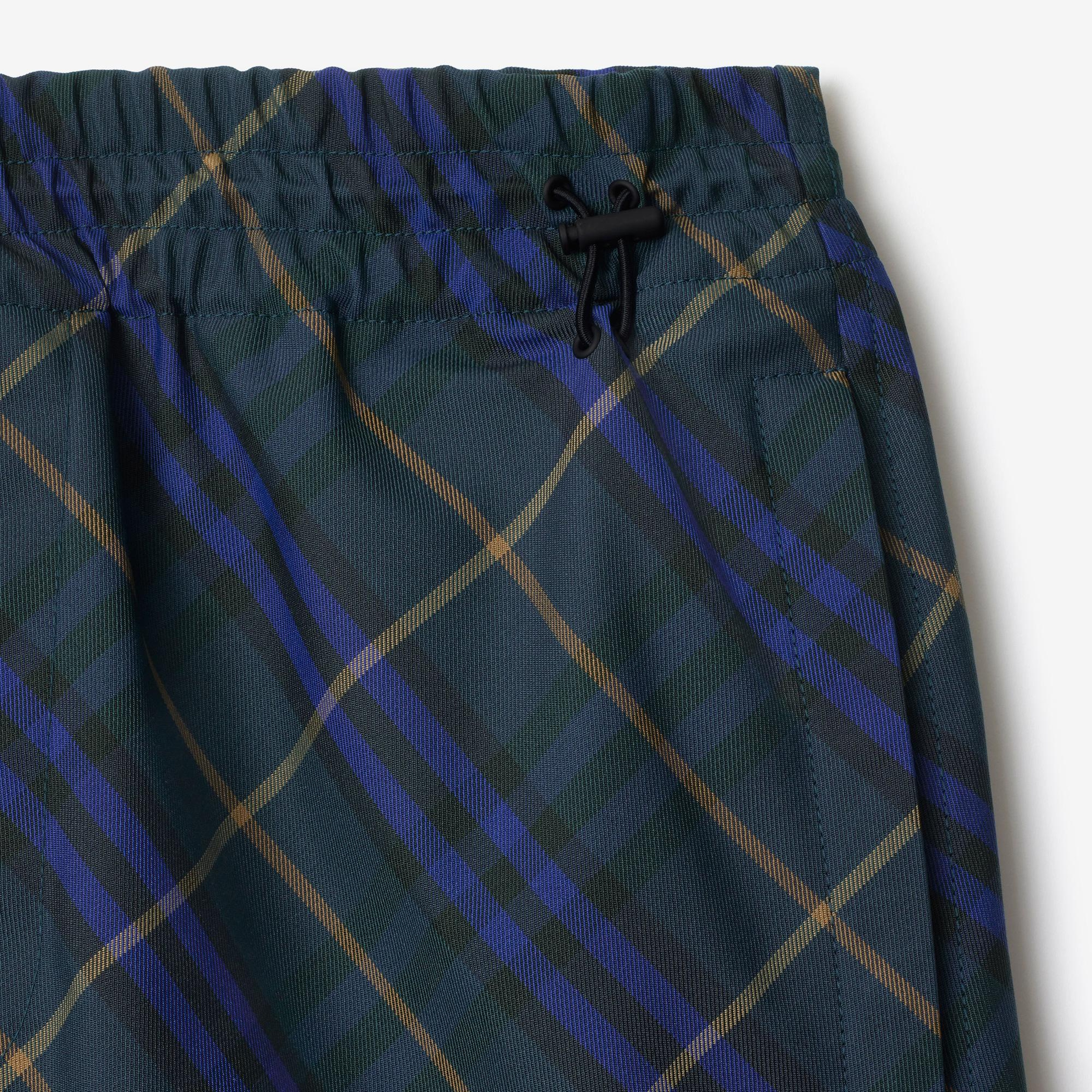 Burberry Tec Twill Erkek Lacivert Şort