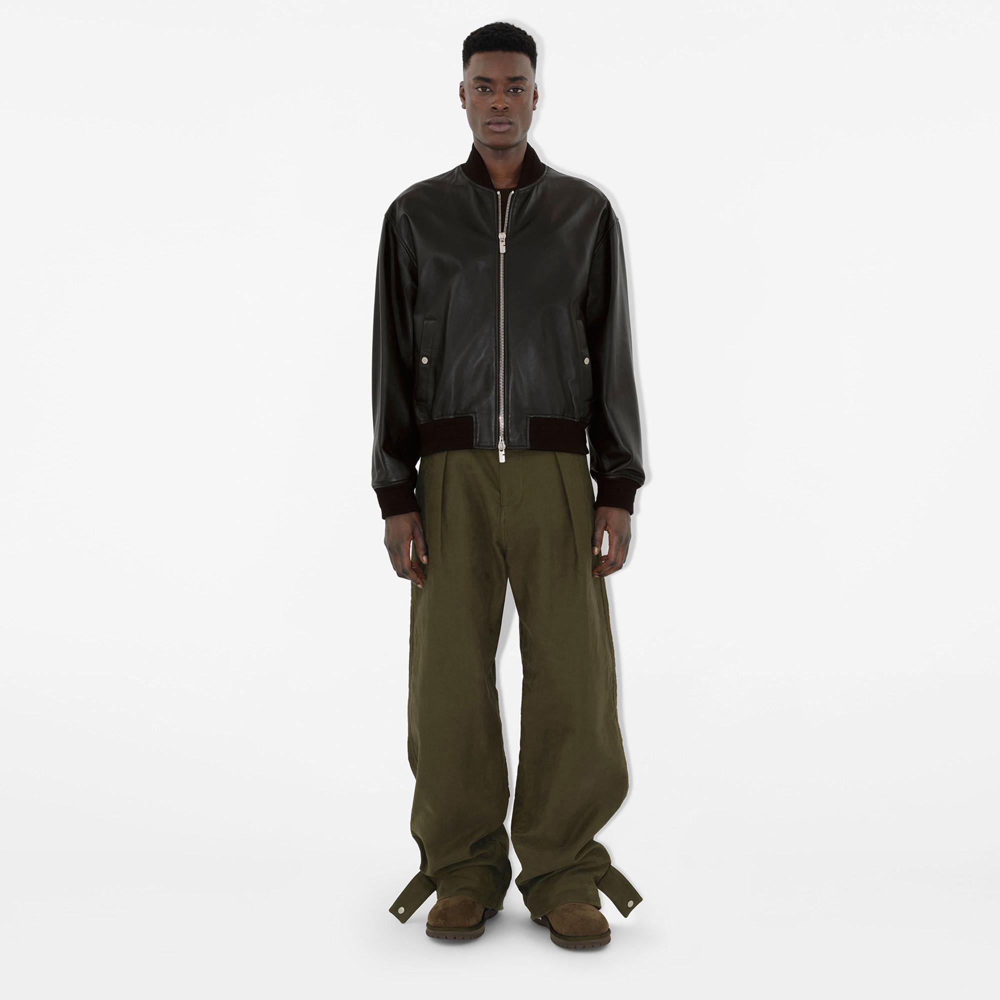 Burberry Erkek Siyah Deri Mont