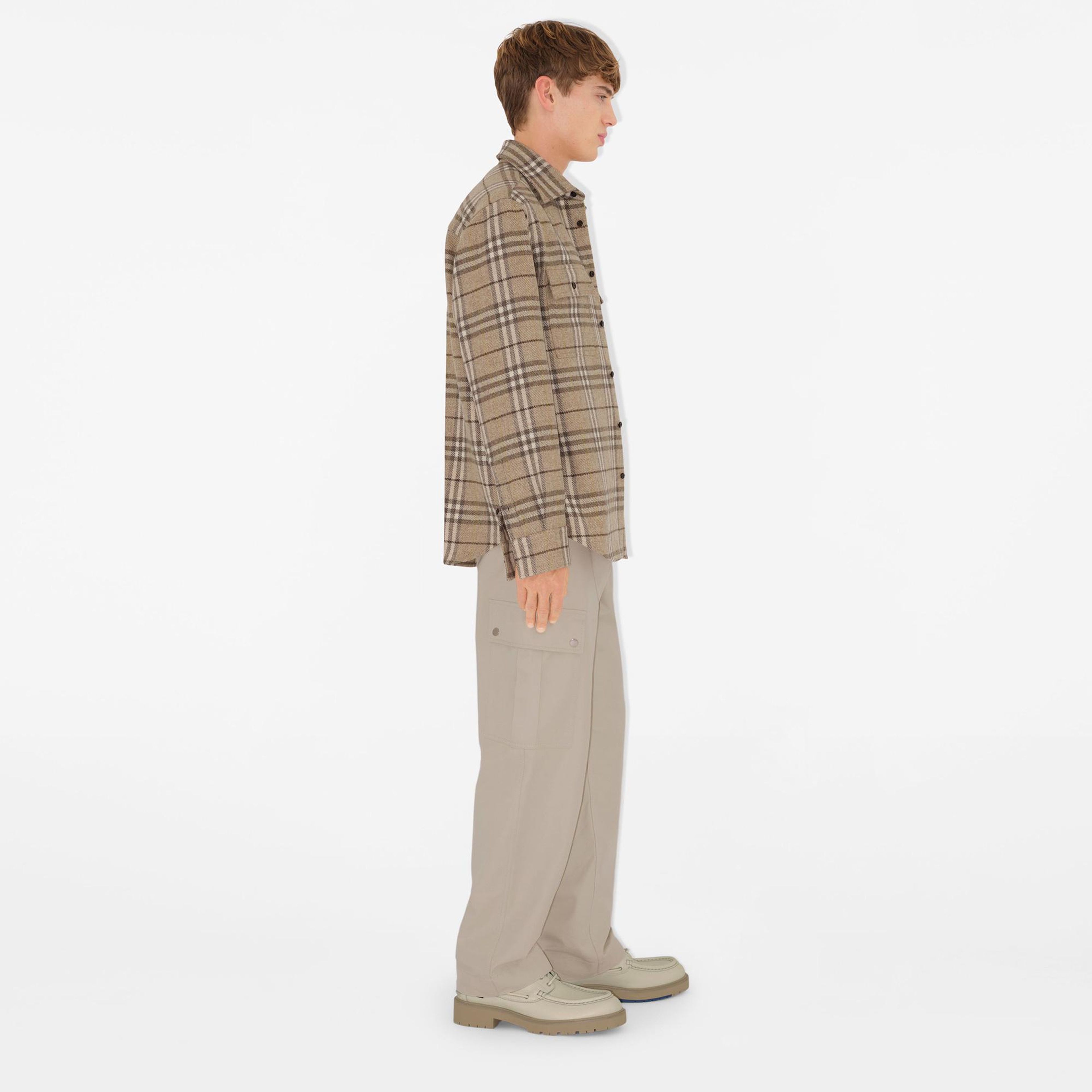 Burberry Ros Oversized Wool Erkek Bej Gömlek