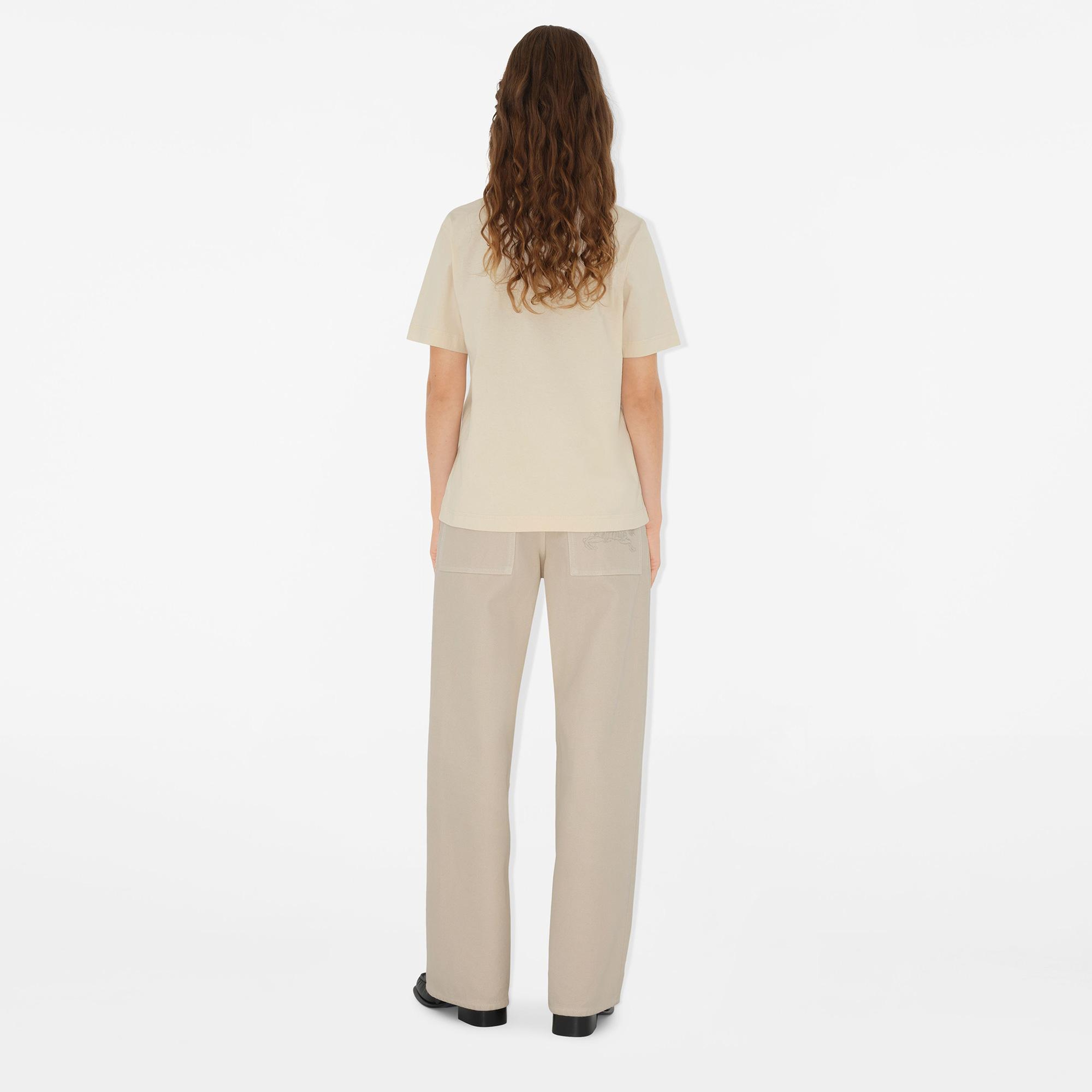 Burberry For Daisy Logo Cotton Kadın Krem T-Shirt