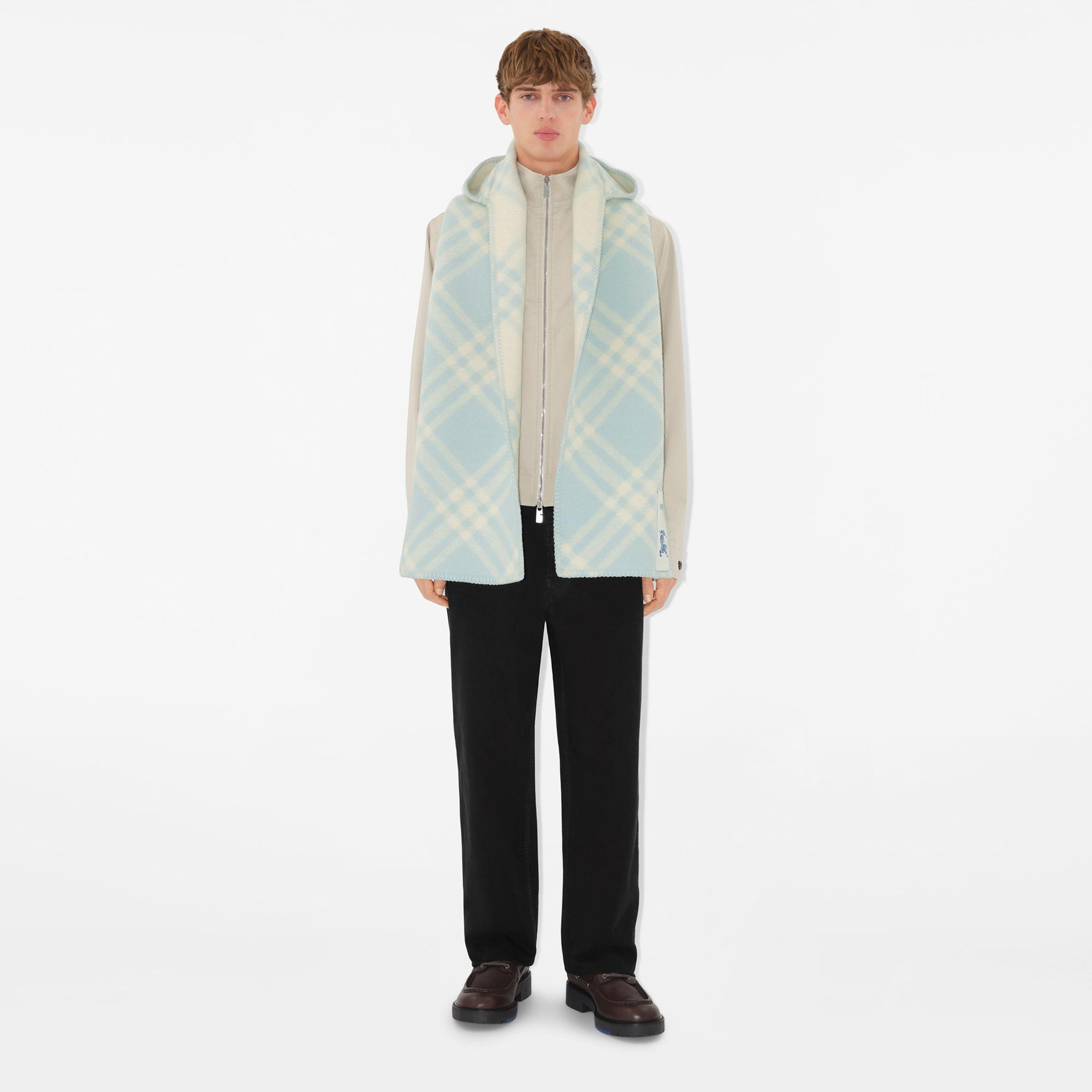 Burberry Tri Bar Wool Hooded Kadın Mavi Atkı
