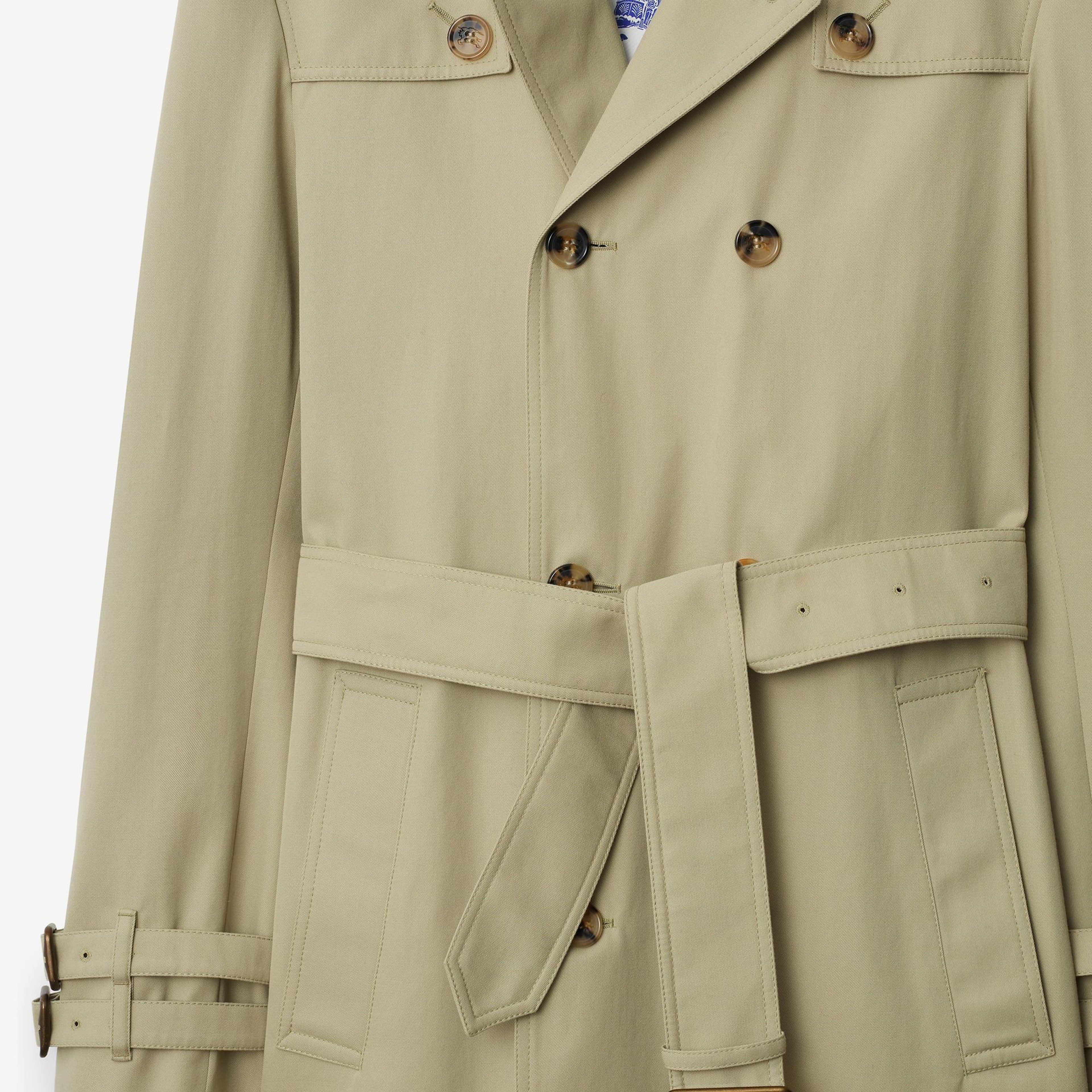 Burberry Cas Mid-Length Gabardine Erkek Haki Trençkot