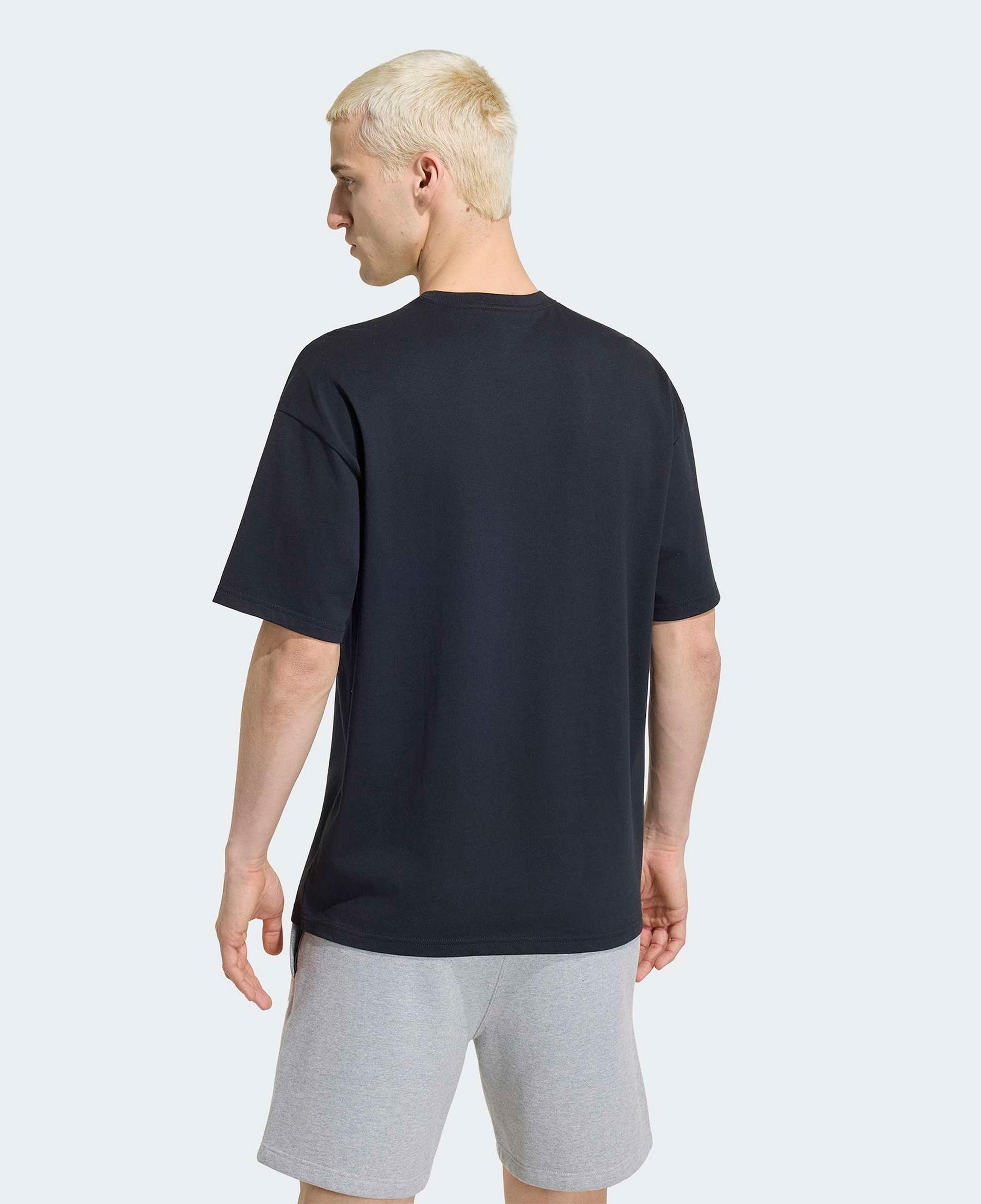 adidas Ess Loose Erkek Siyah T-Shirt