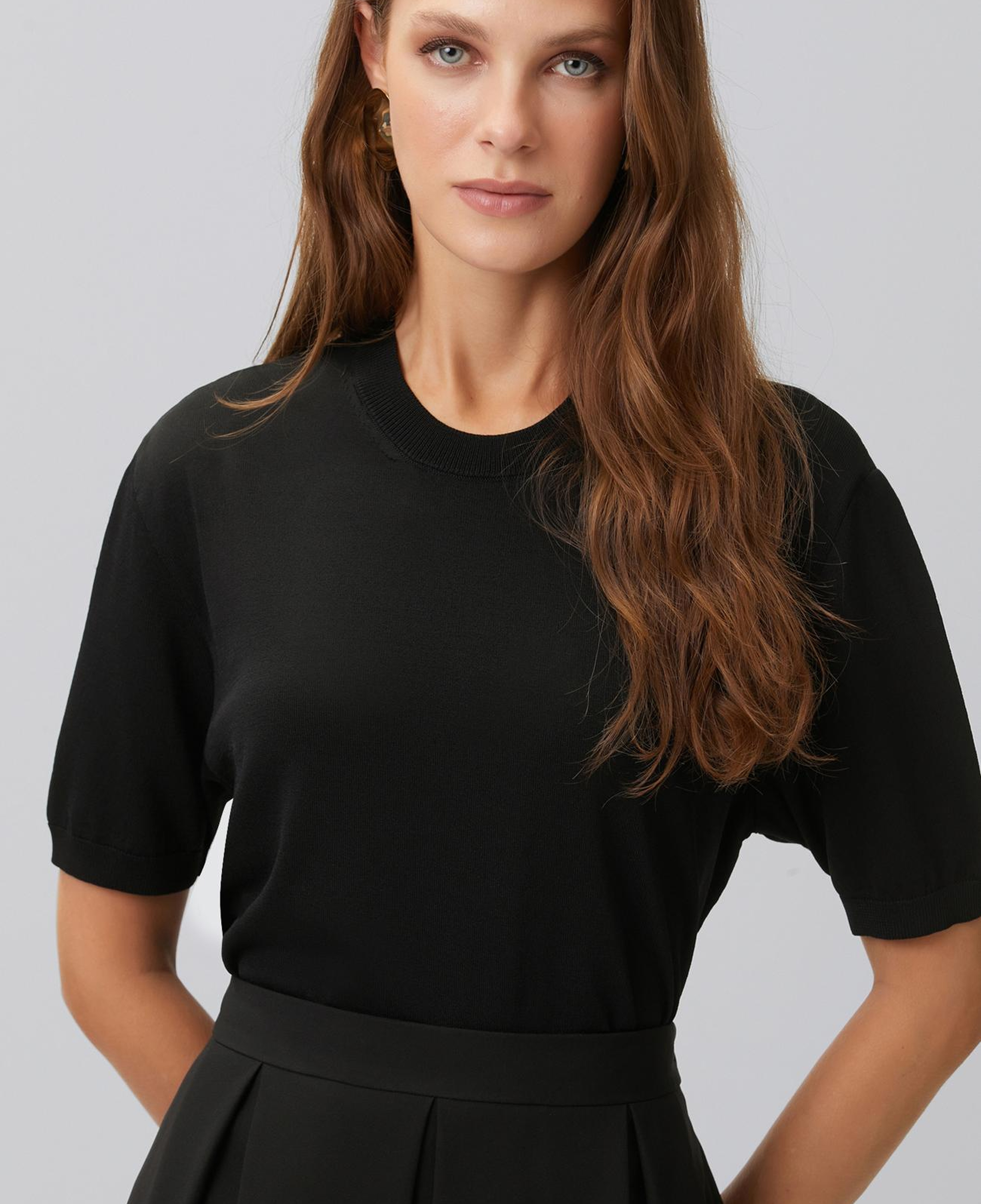 Network Kadın Siyah Rayon Basic Kazak