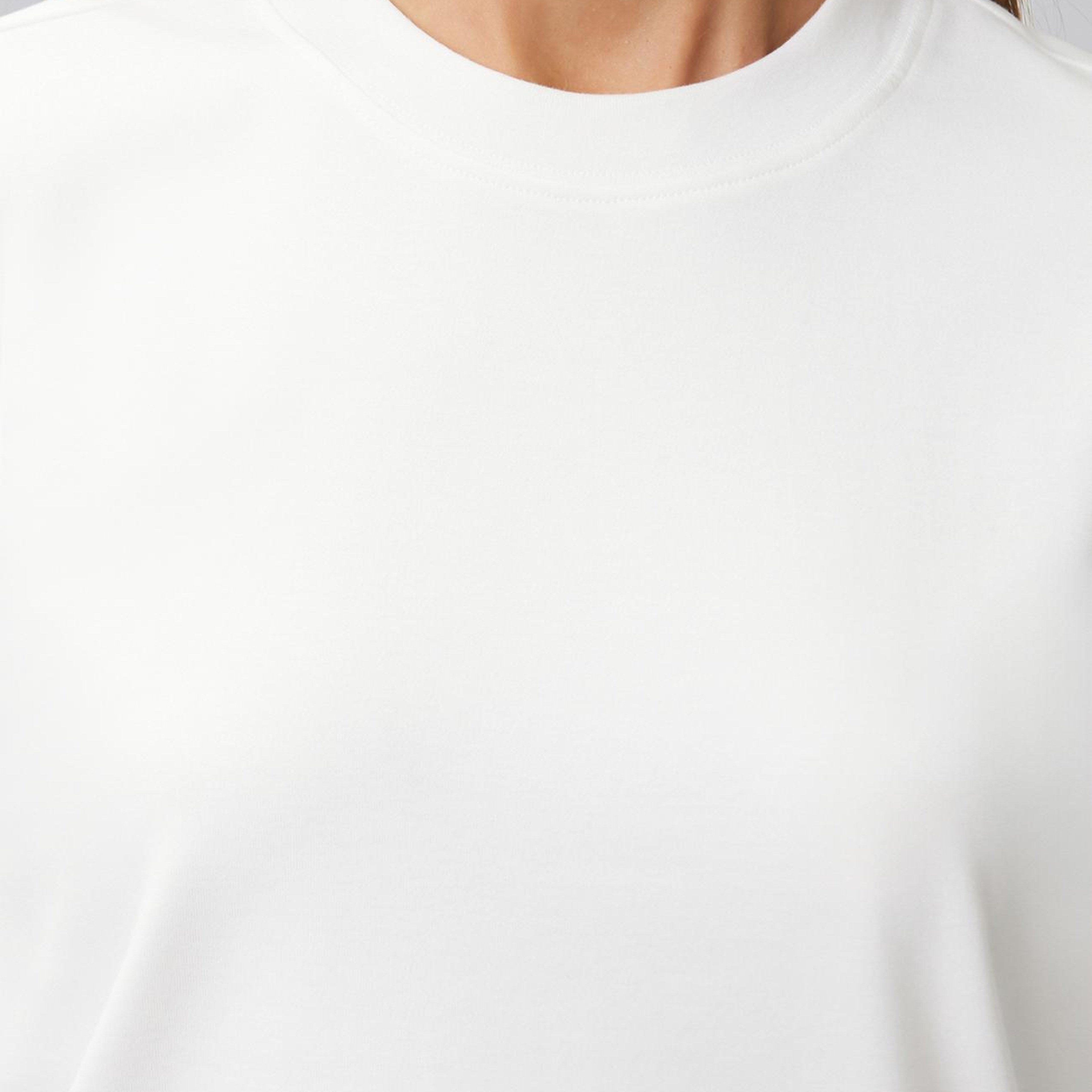 Network Kadın Beyaz Bisiklet Yaka Basic Sweatshirt
