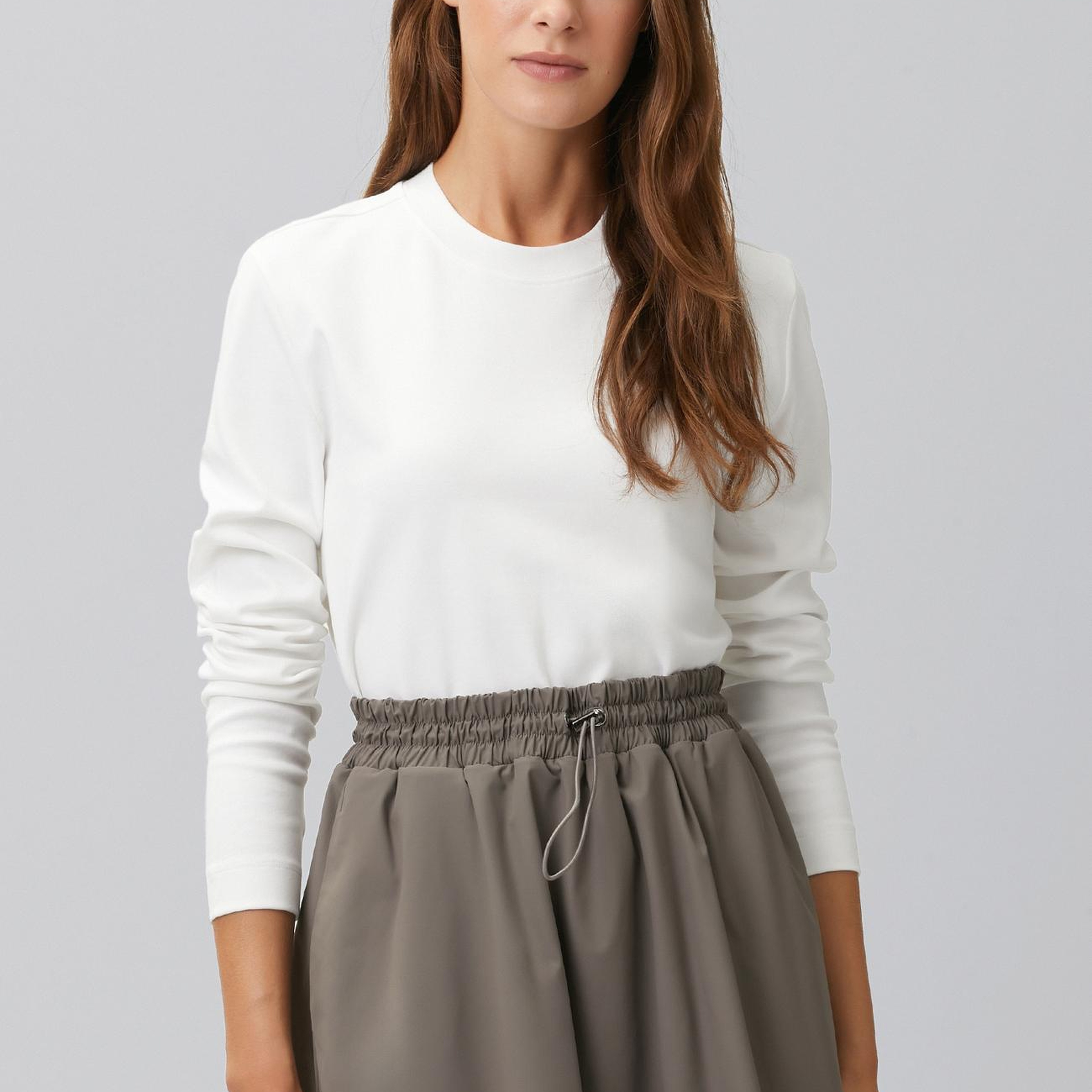 Network Kadın Beyaz Bisiklet Yaka Basic Sweatshirt