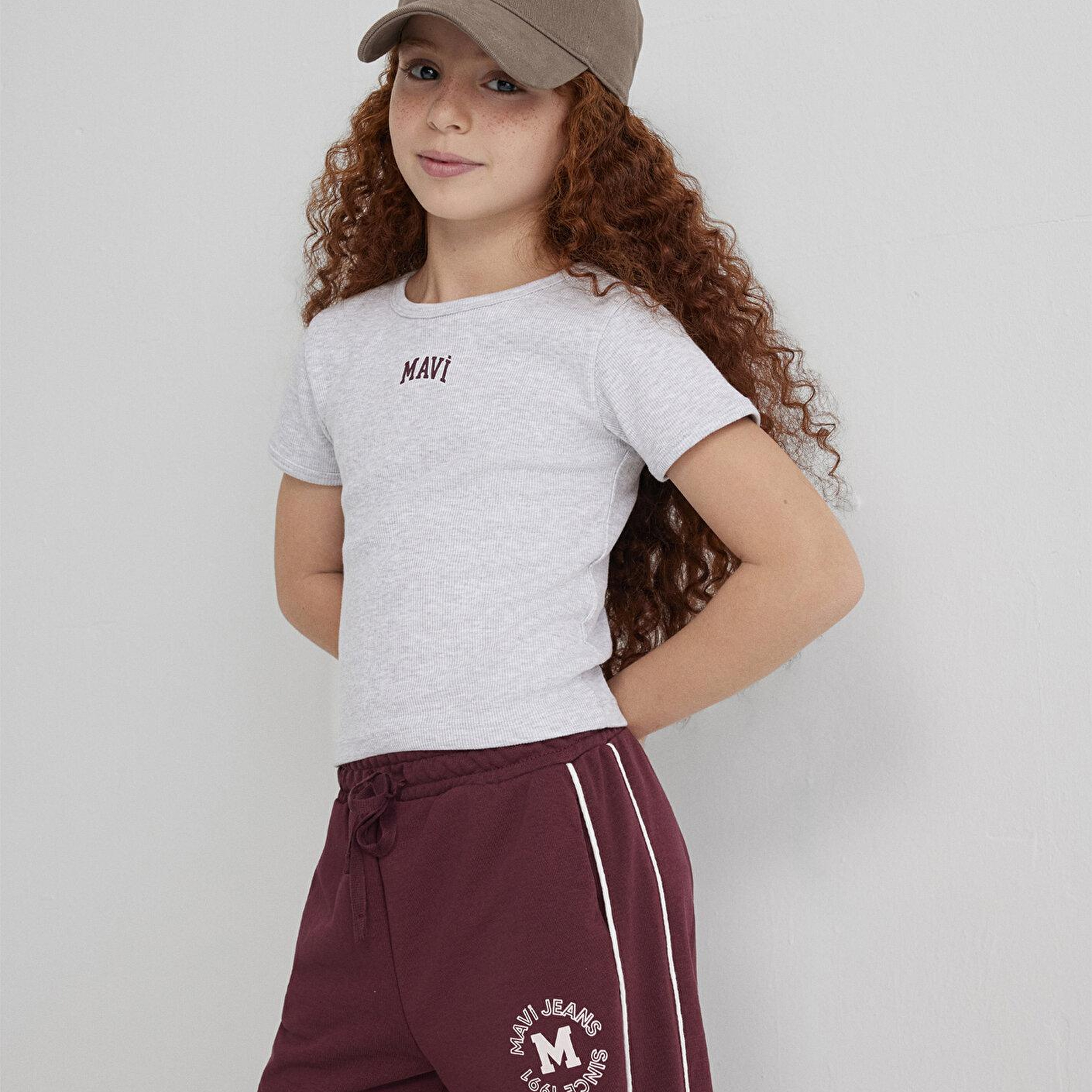 Mavi Mavi Logo Baskılı Gri Tişört Fitted / Vücuda Oturan Kesim 7610350-88467