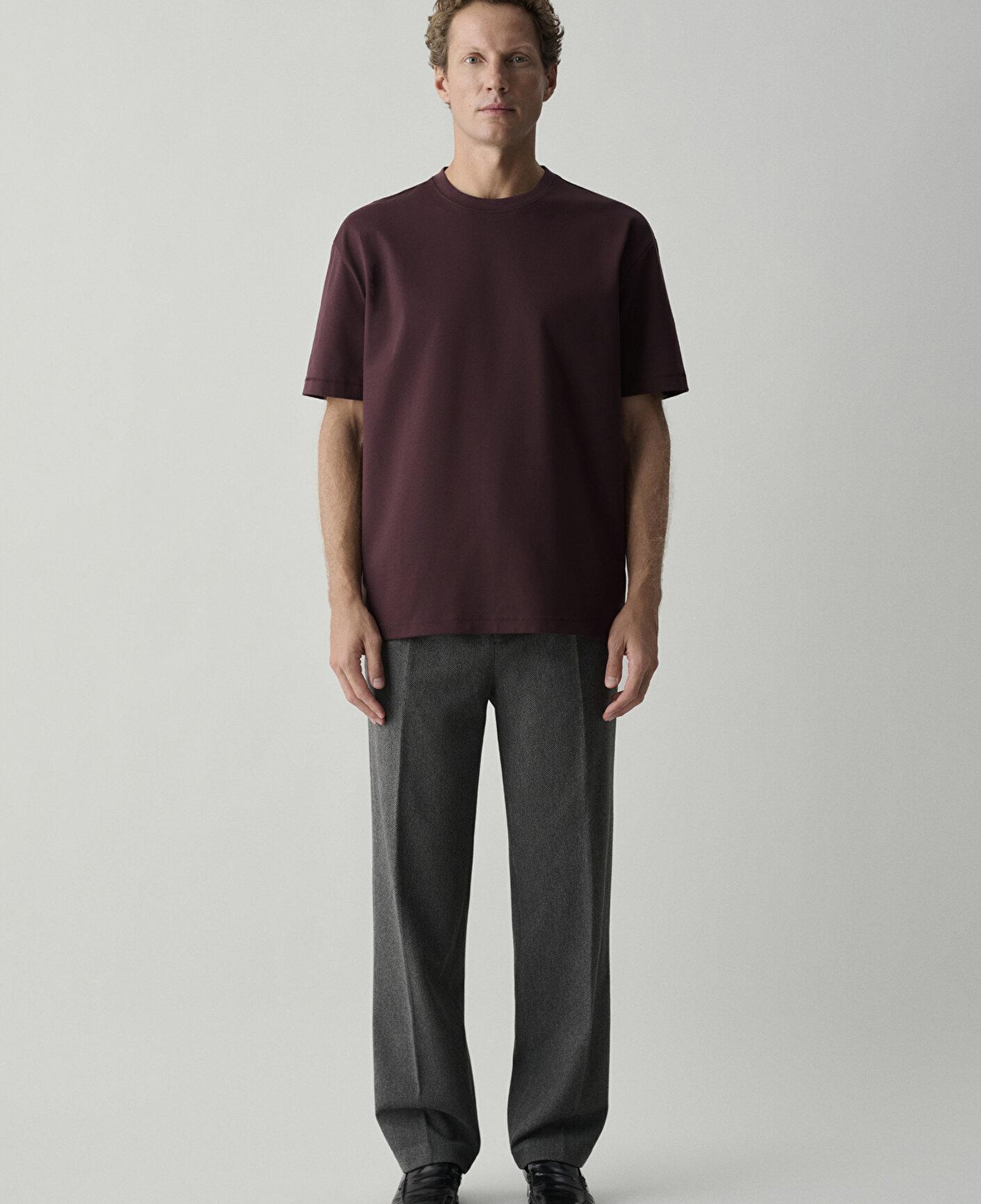 Mavi Bisiklet Yaka Mor Basic Tişört Loose Fit / Bol Rahat Kesim 0612269-70223