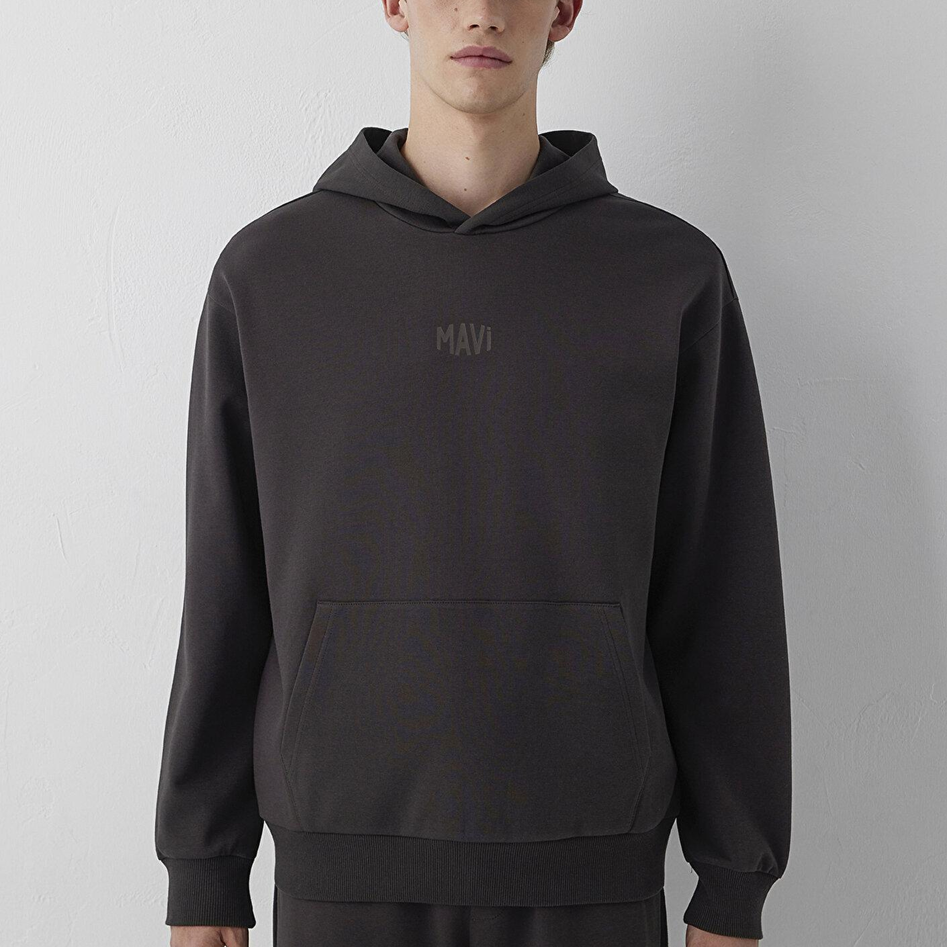 Mavi Mavi Logo Baskılı Kapüşonlu Kahverengi Sweatshirt 0S10680-90892
