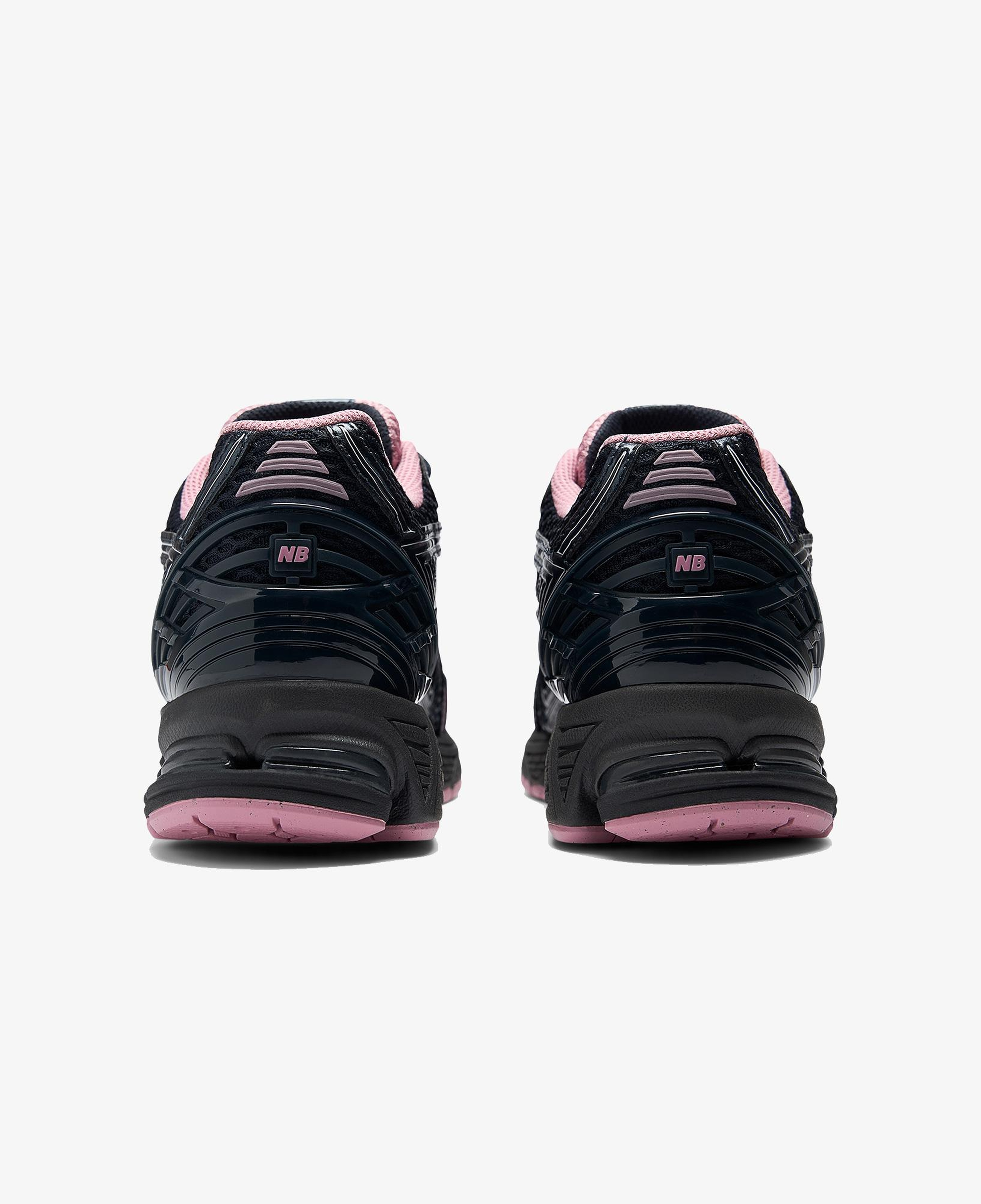 New Balance 1906 Lifestye Kadın Siyah Spor Ayakkab