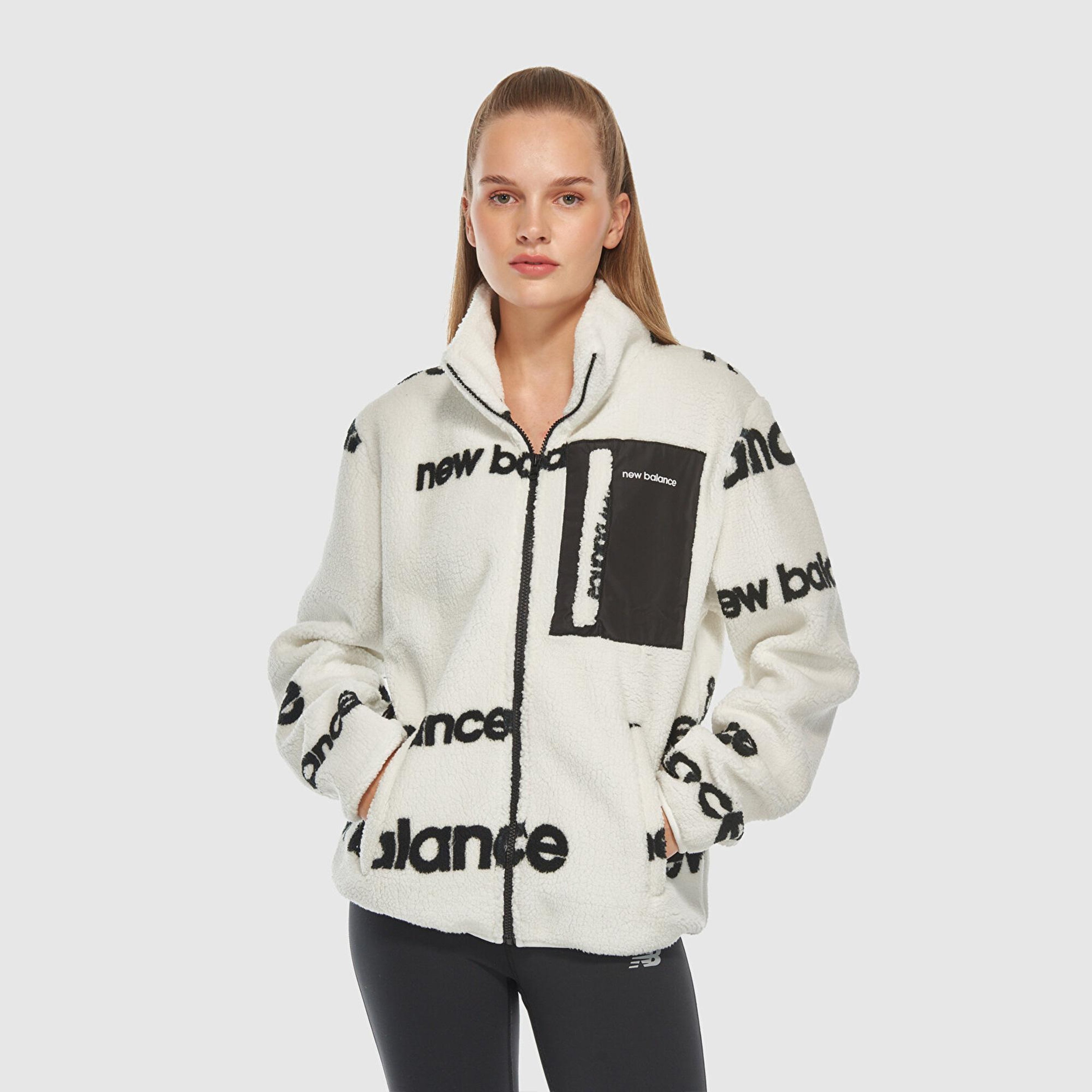 New Balance NB Lifestyle Kadın Beyaz Sweatshirt