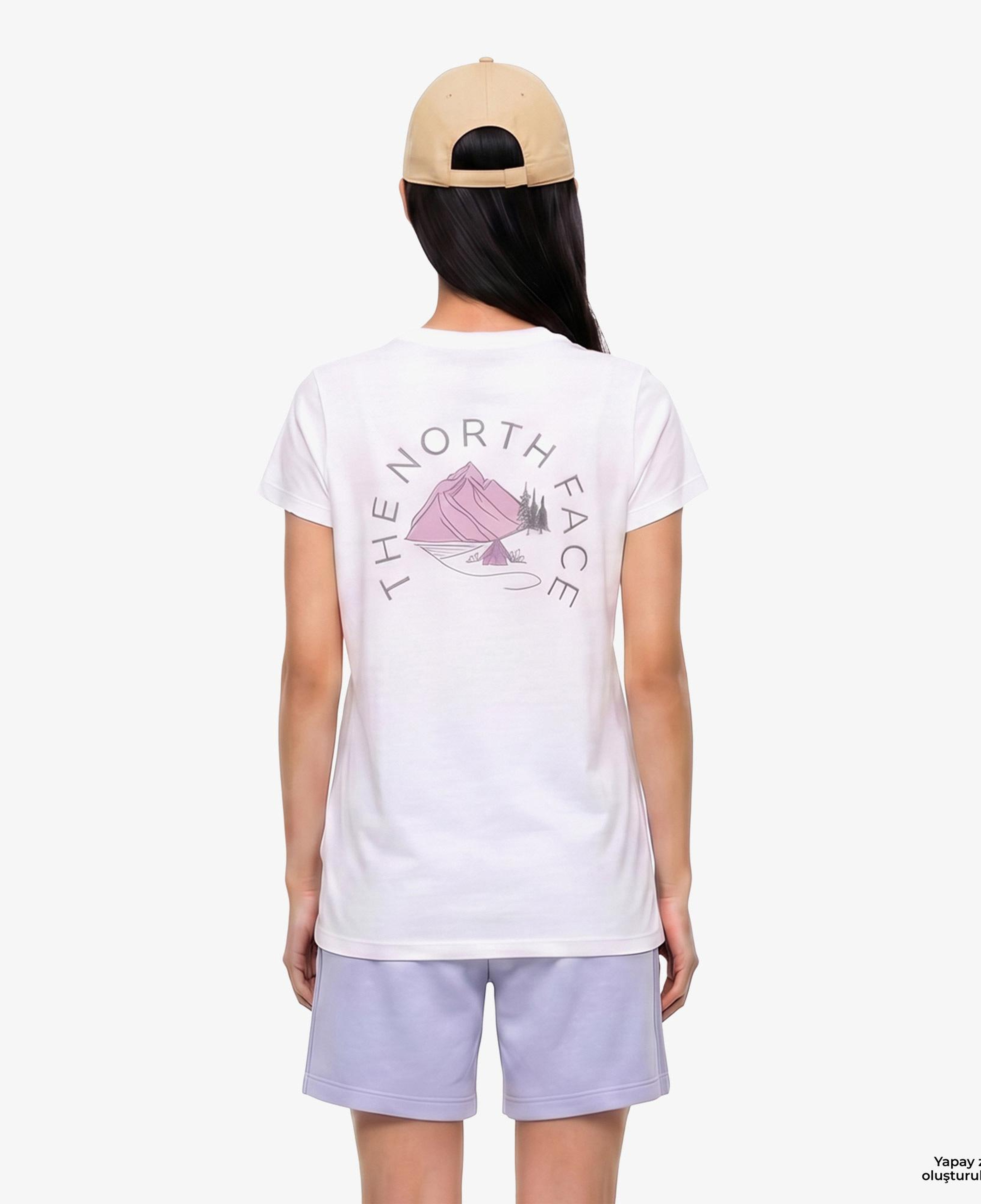 The North Face Monte Regular Kadın Beyaz T-Shirt