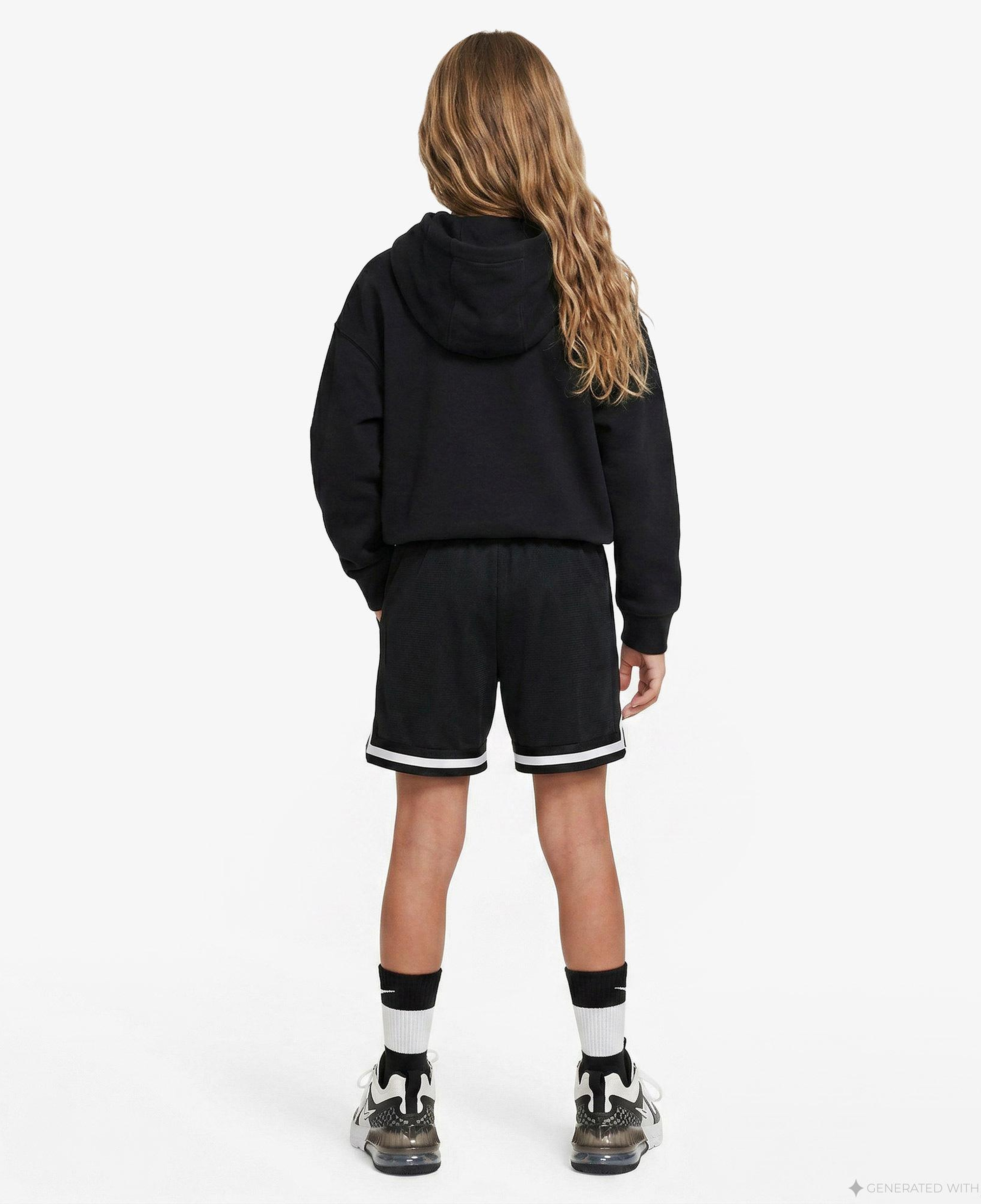 Nike Dri-Fit DNA 13 cm Çocuk Siyah Şort