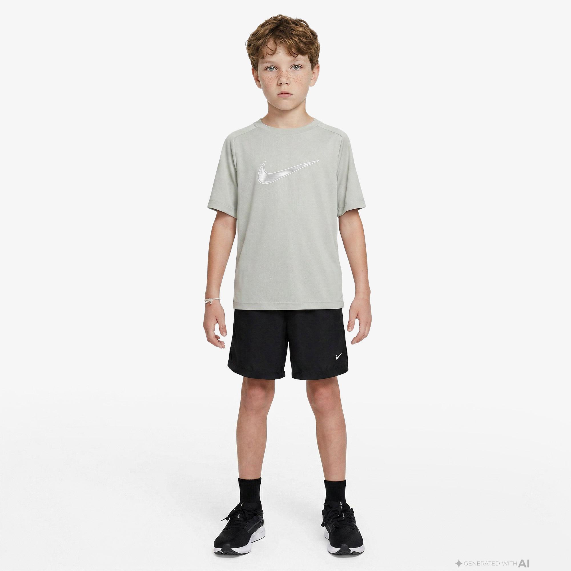 Nike Dri-Fit Multi Woven Çocuk Siyah Şort