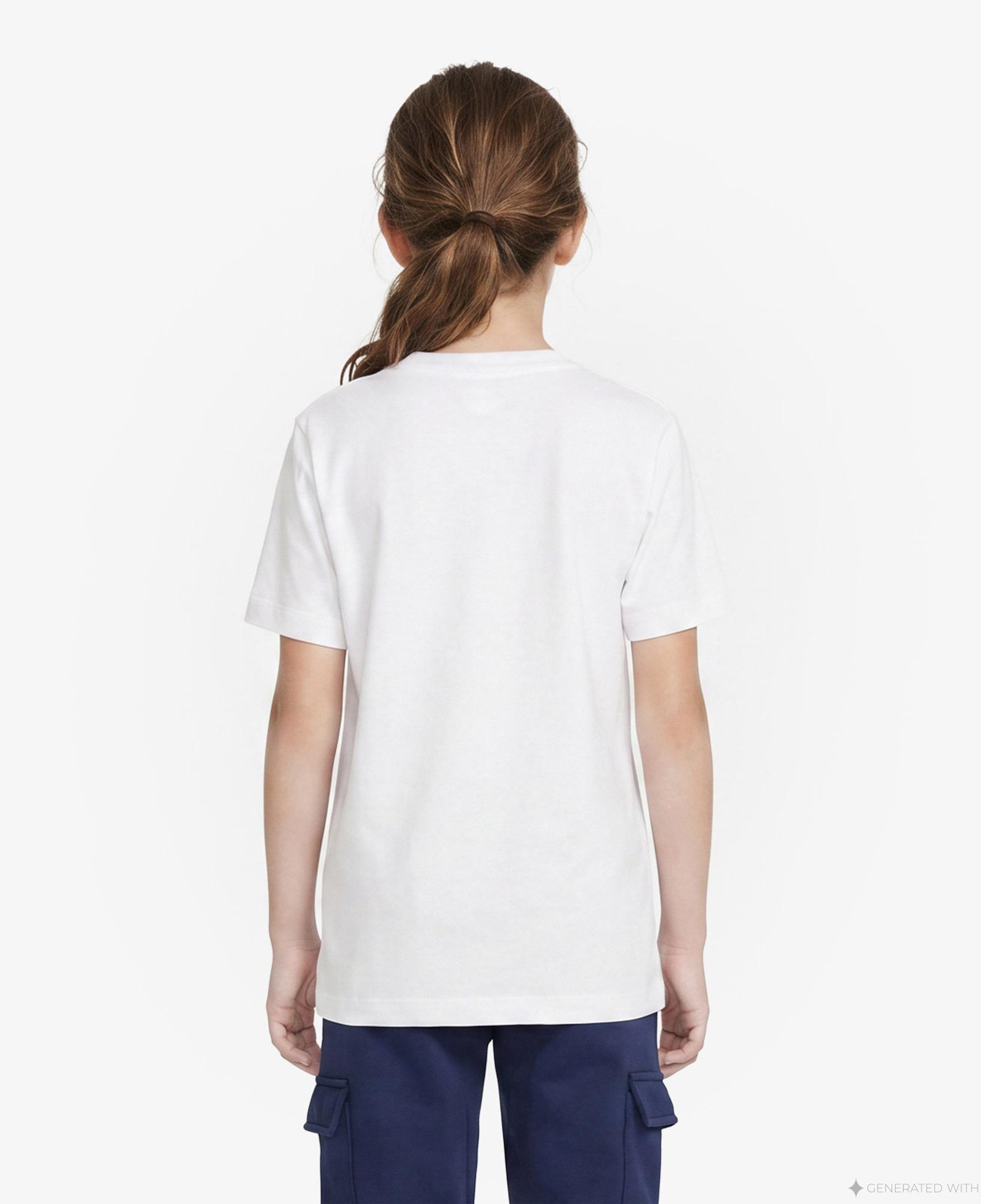 Nike Sportswear Futura Çocuk Beyaz T-Shirt