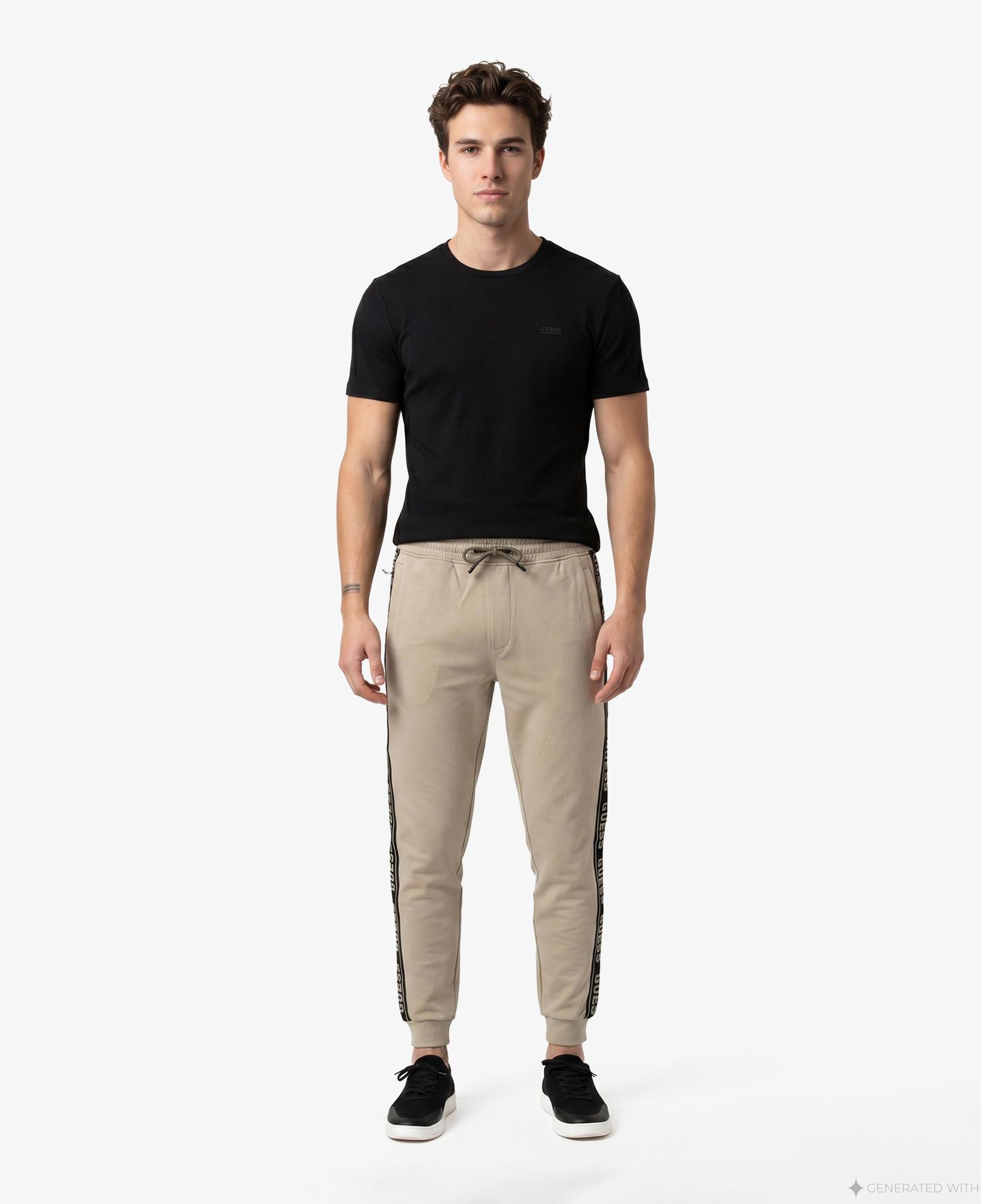Guess Waffle Slim Fit Erkek Siyah T-Shirt