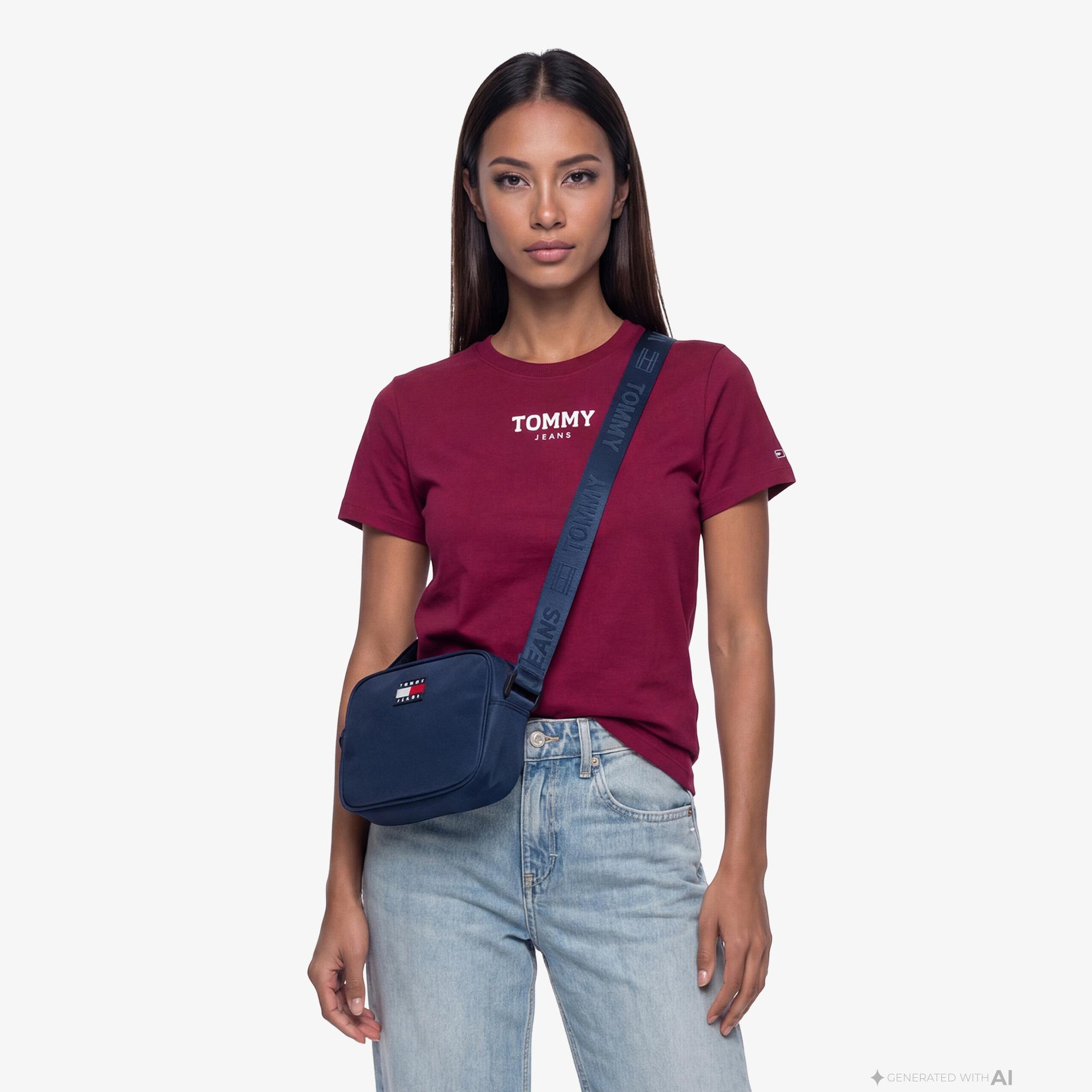 Tommy Hilfiger Essential Logo Kadın Pembe T-Shirt