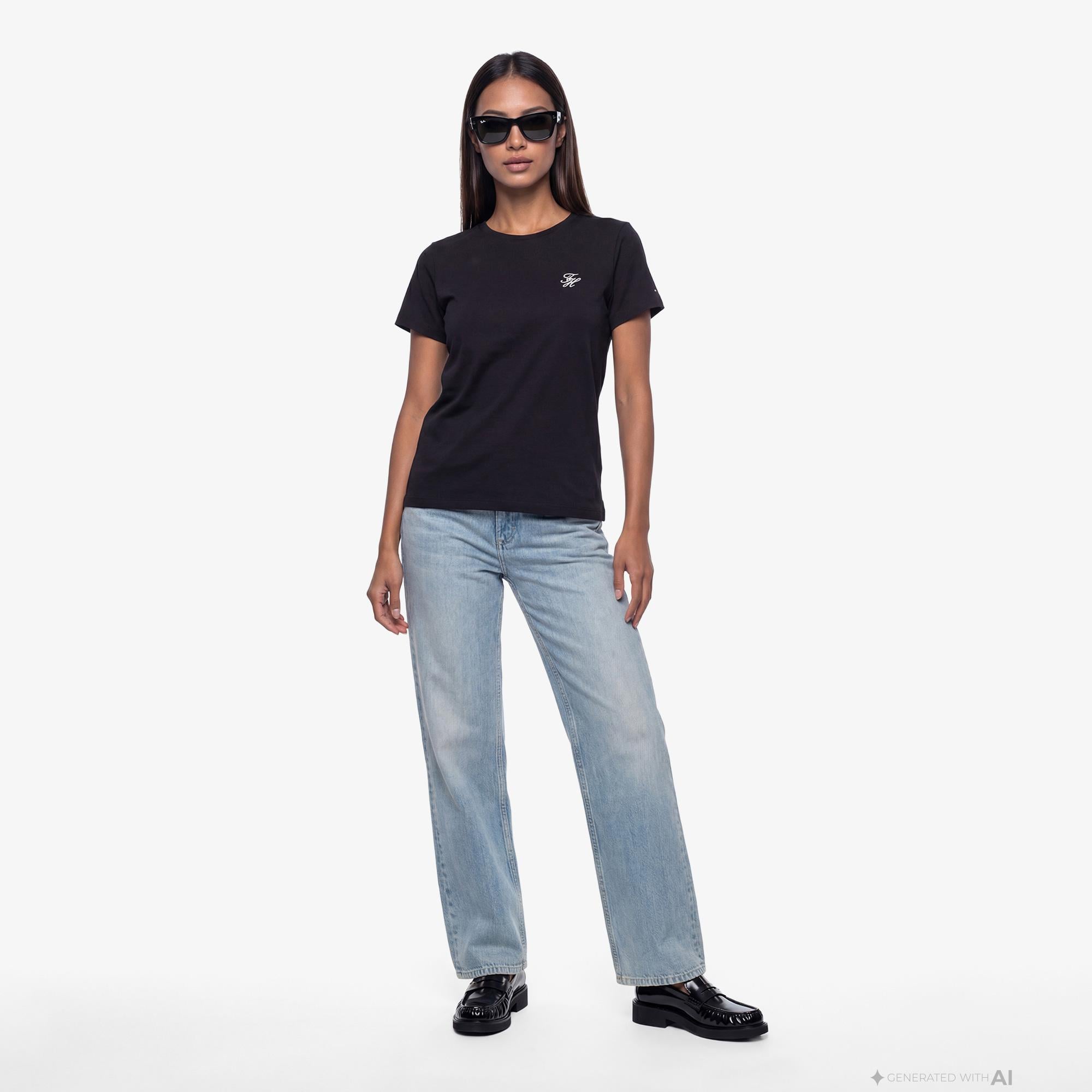 Tommy Hilfiger Script Kadın Siyah T-Shirt