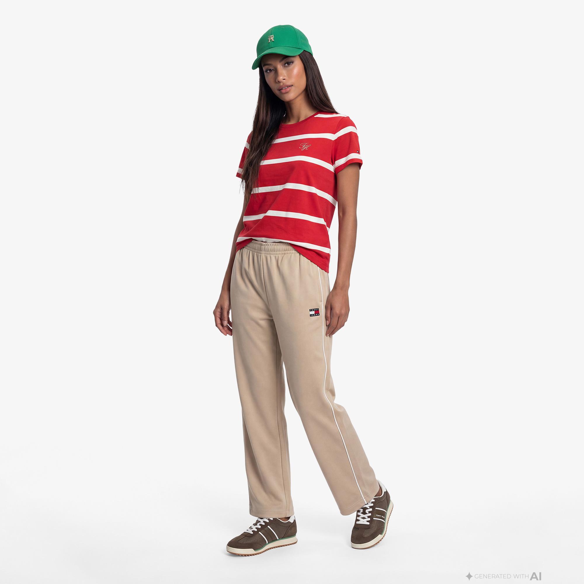 Tommy Hilfiger Script Kadın Kırmızı T-Shirt