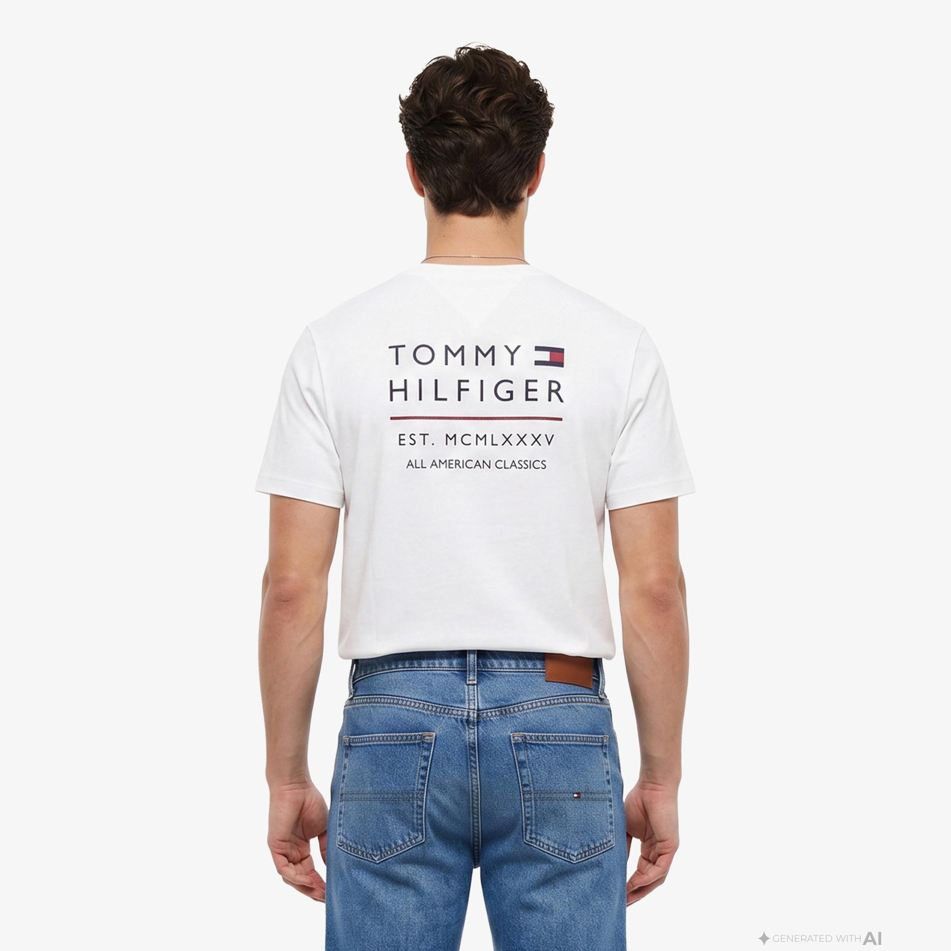 Tommy Hilfiger Brand Love Erkek Beyaz T-Shirt