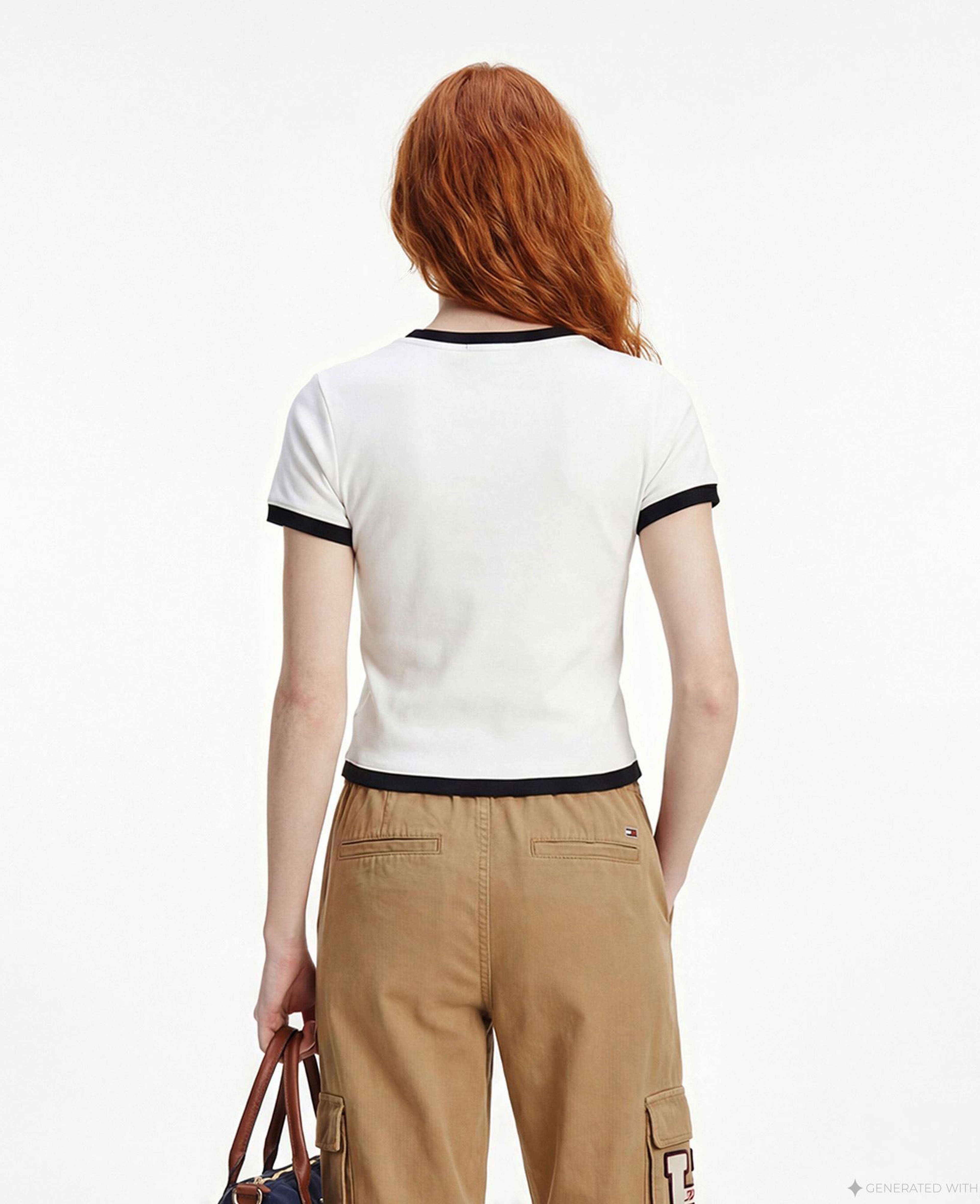 Tommy Hilfiger Badge Kadın Beyaz T-Shirt
